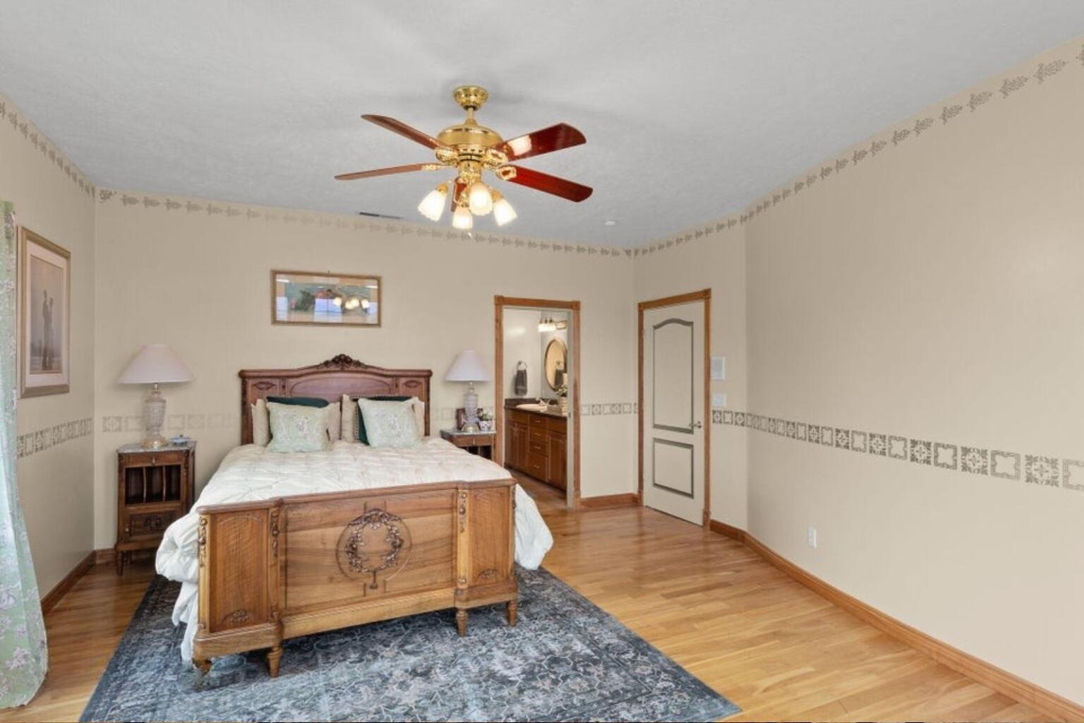 OLD FARM - Residential