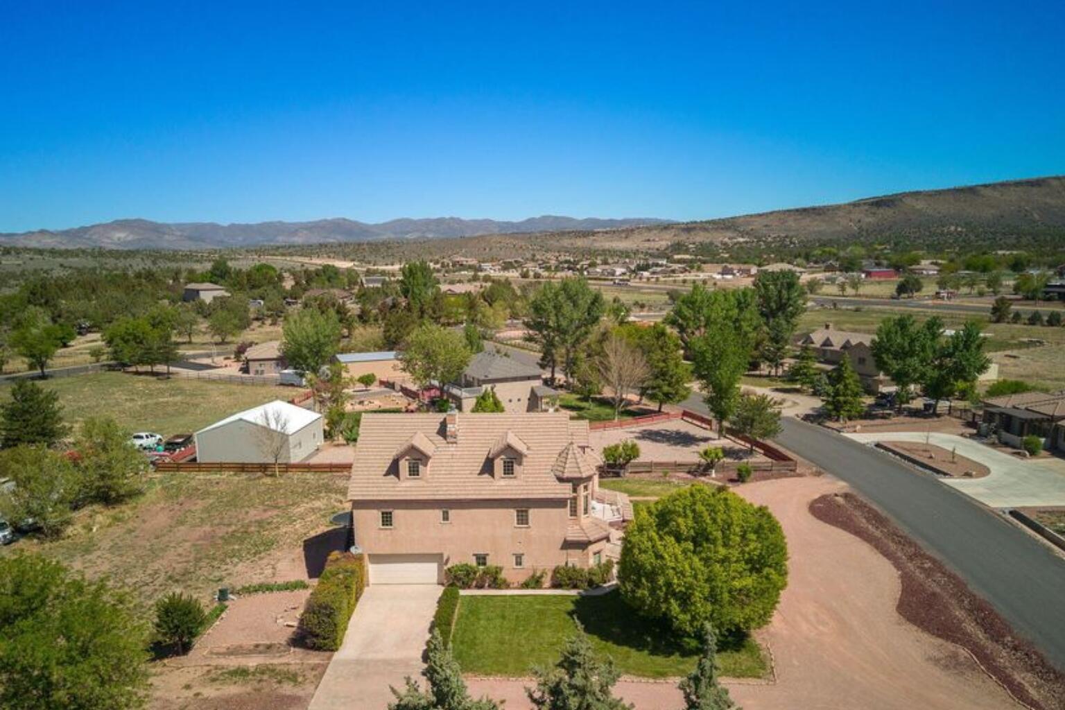 OLD FARM - Residential