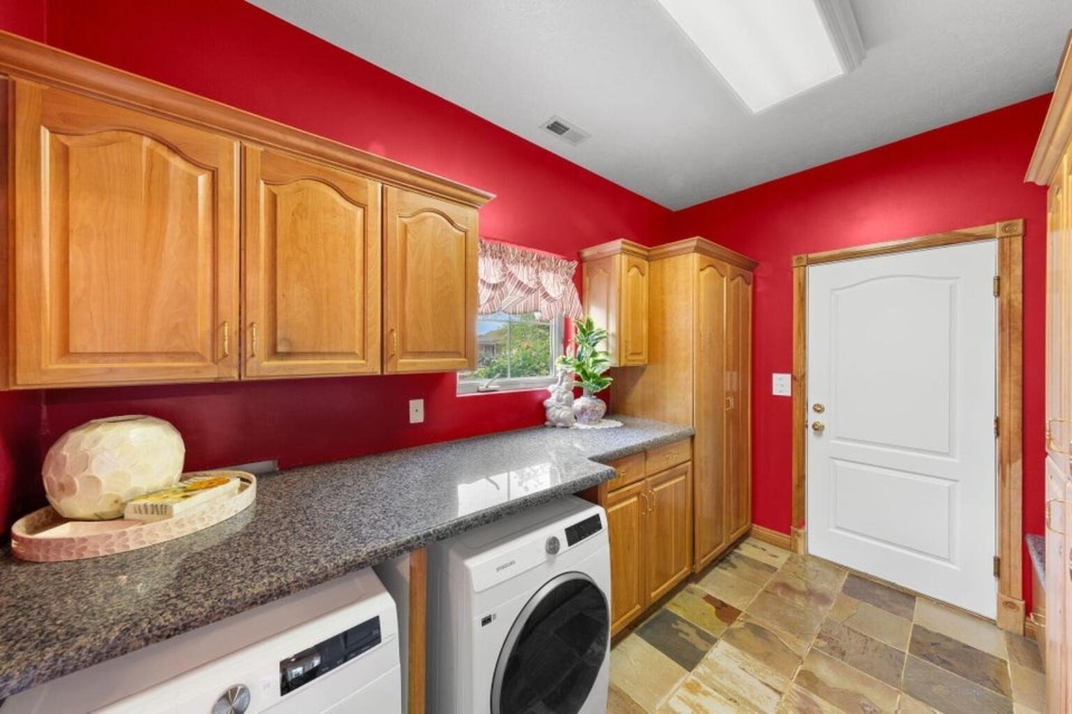 OLD FARM - Residential