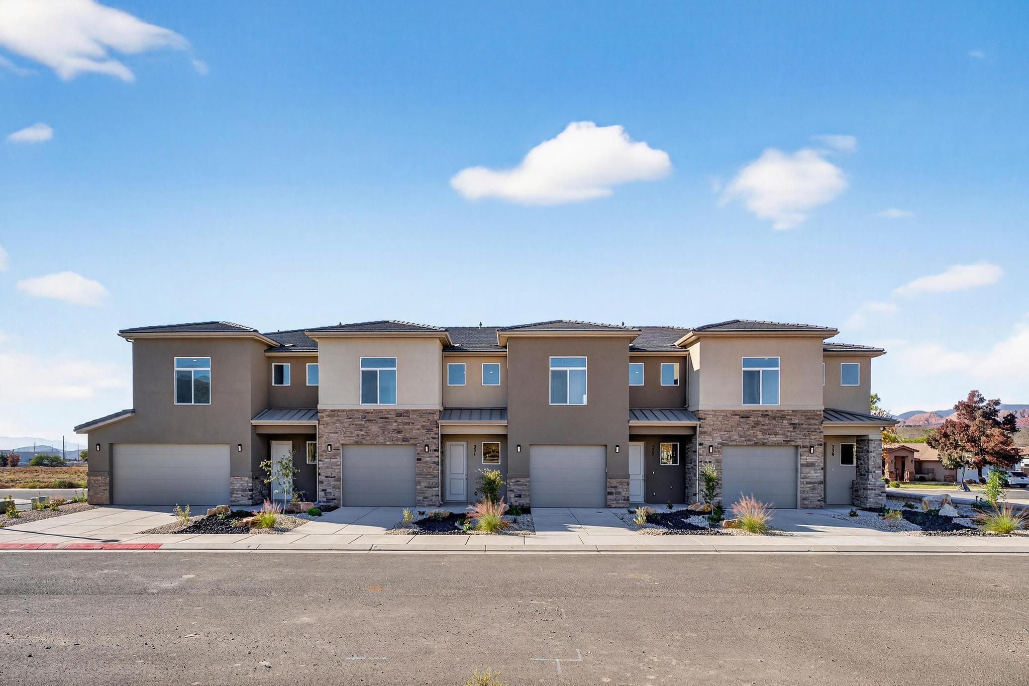 HURRICANE TOWNSITE - Residential Income