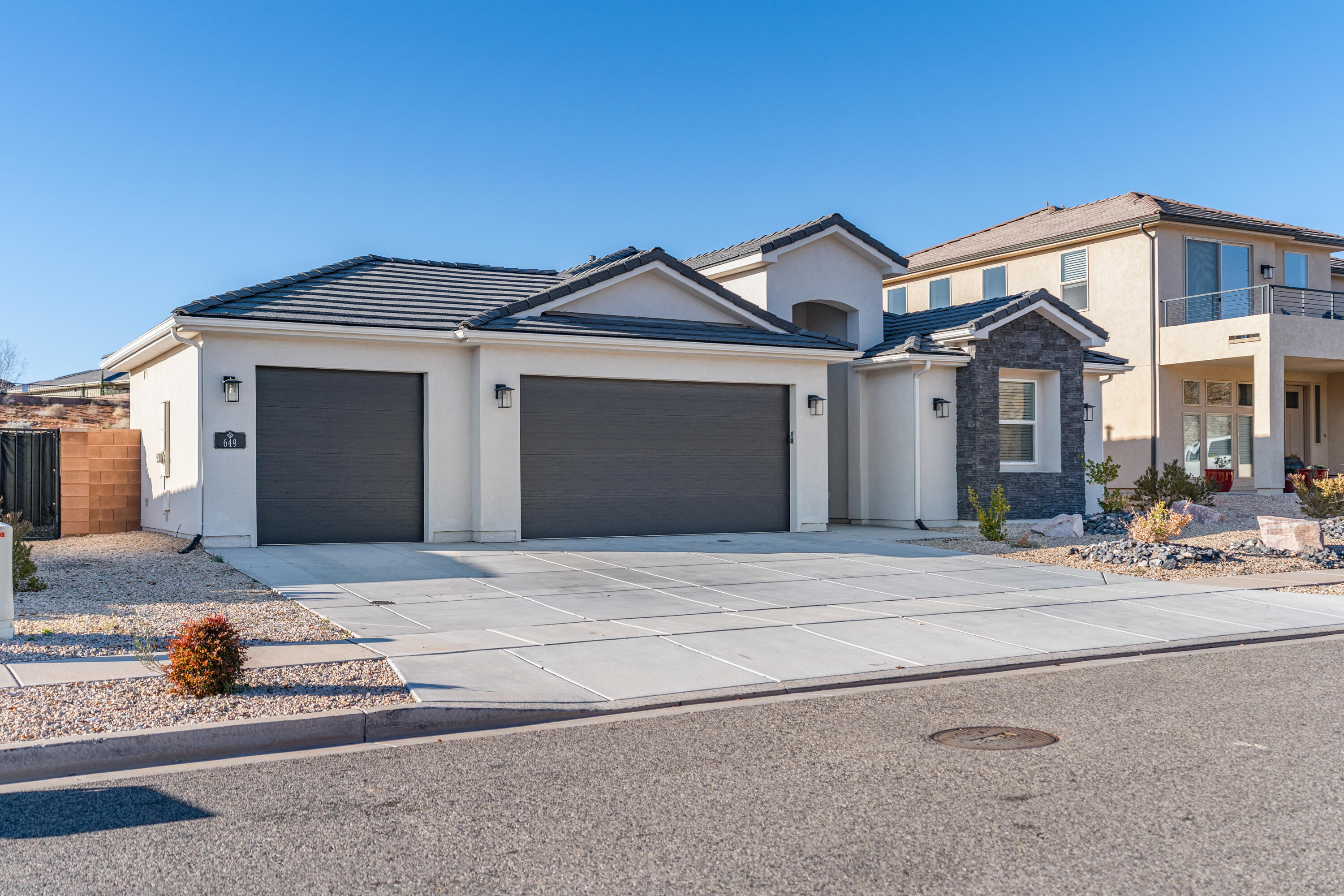 ARROYO AT SIENNA HILLS - Residential