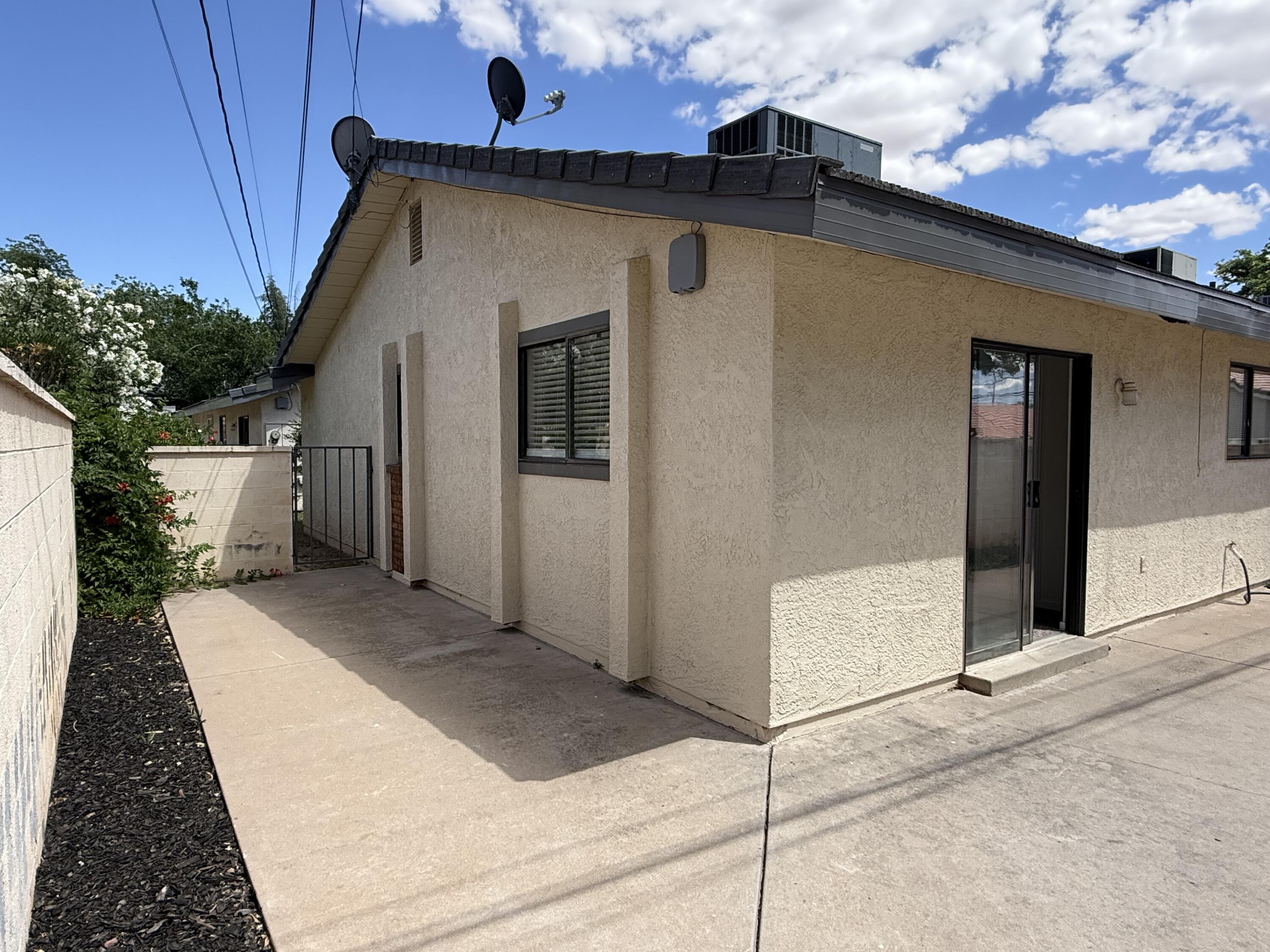 SHADY PARK TOWNHOMES - Residential