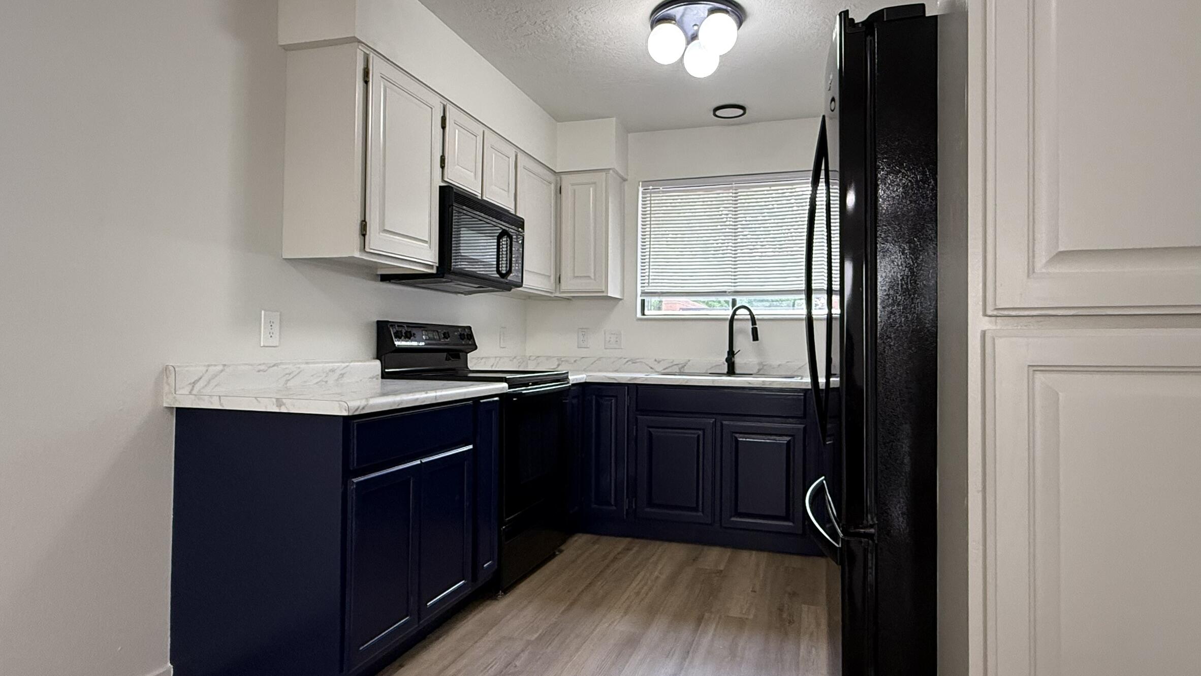 SHADY PARK TOWNHOMES - Residential