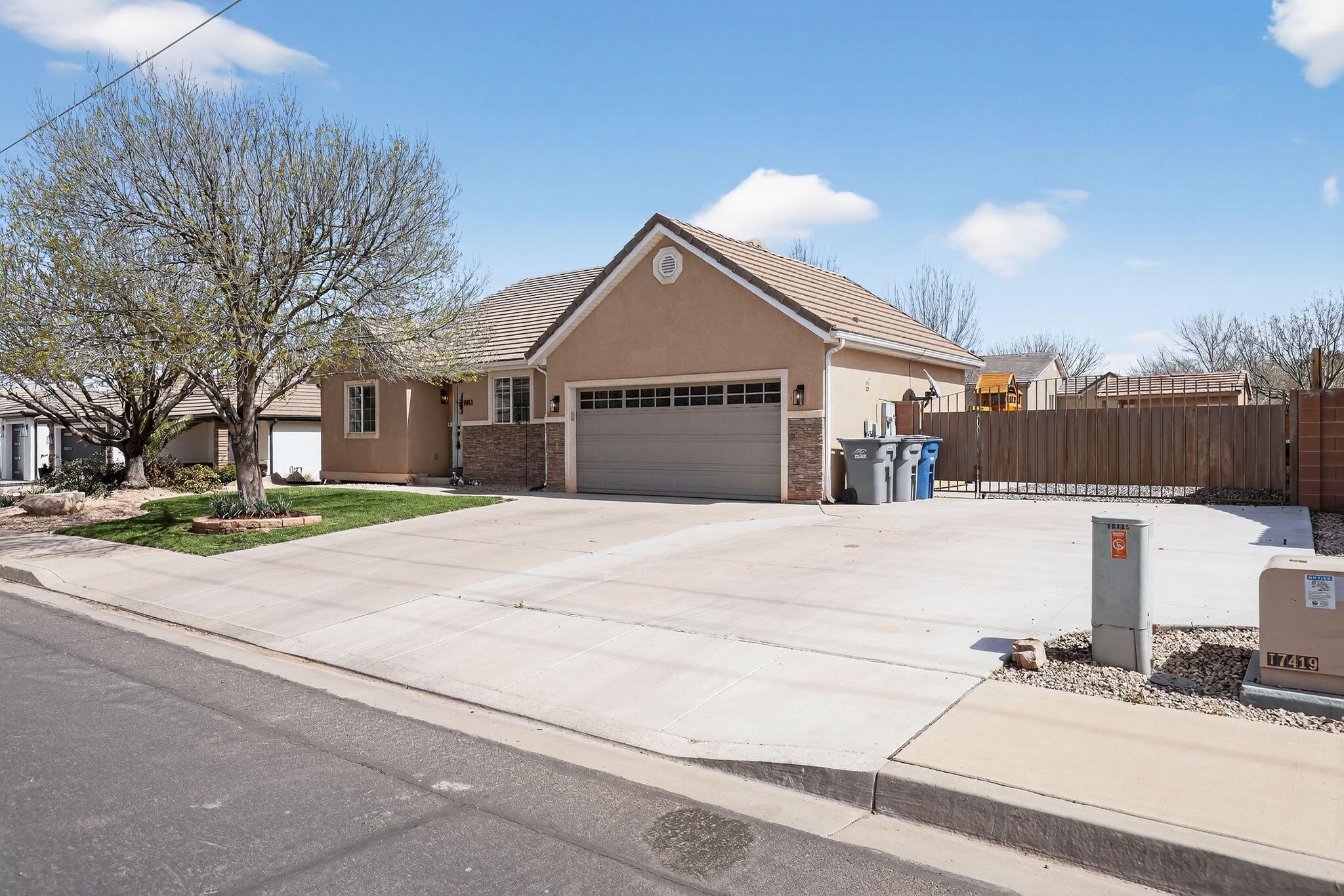 CANTERWOOD ESTATES - Residential