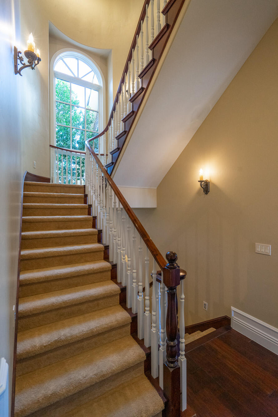 NORTHBRIDGE ESTATES - Residential