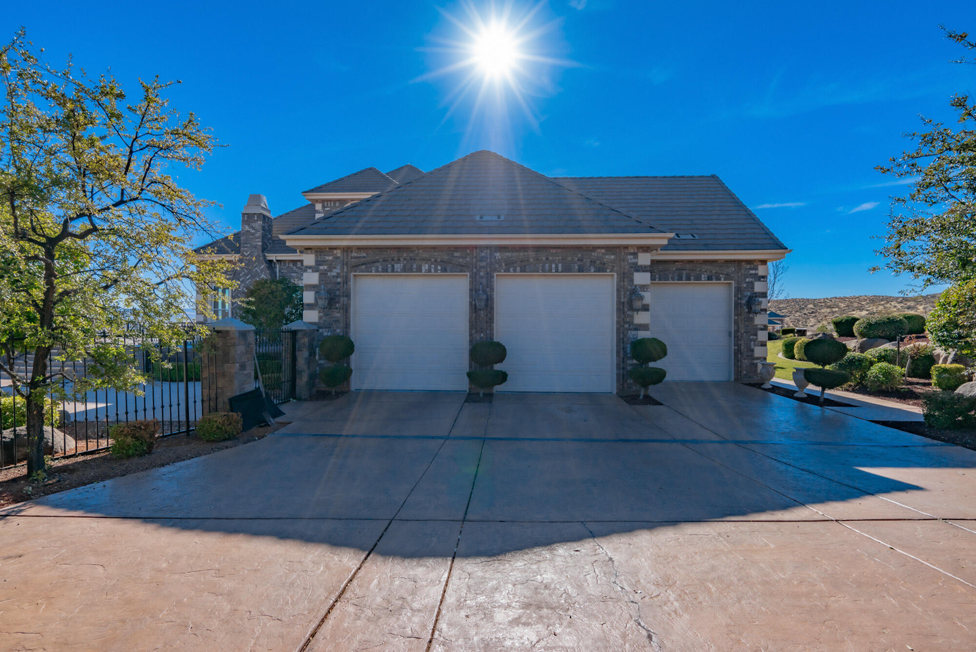 NORTHBRIDGE ESTATES - Residential