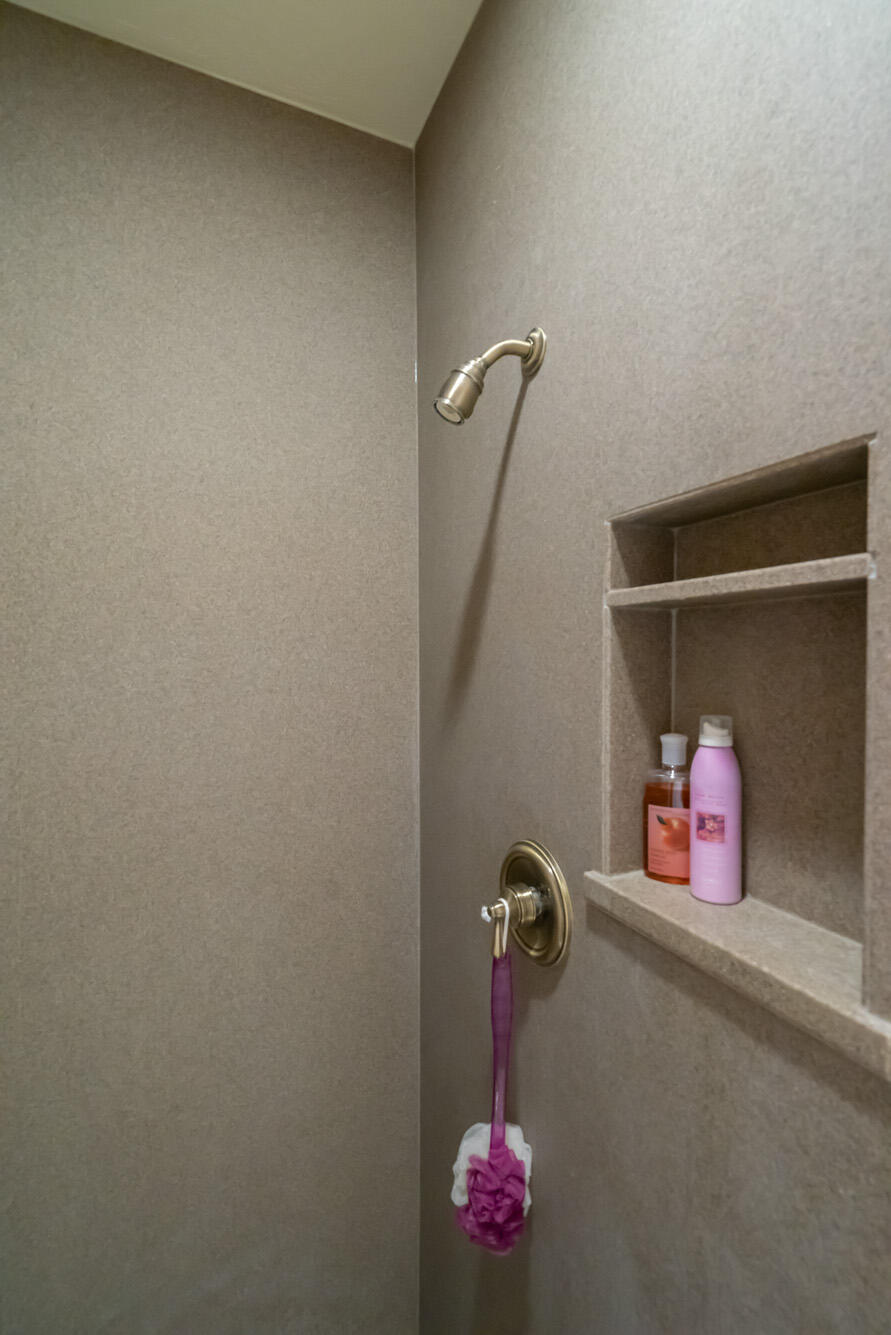 NORTHBRIDGE ESTATES - Residential