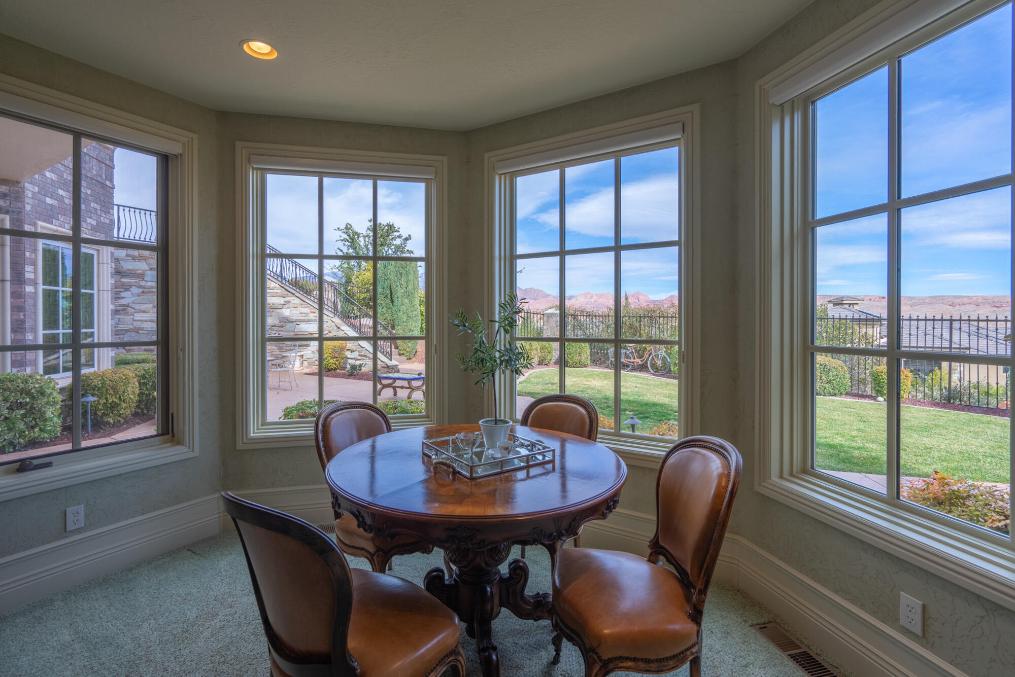 NORTHBRIDGE ESTATES - Residential