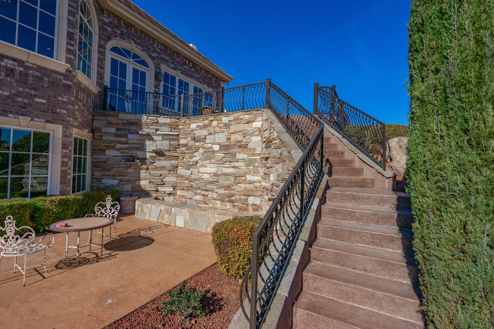 NORTHBRIDGE ESTATES - Residential