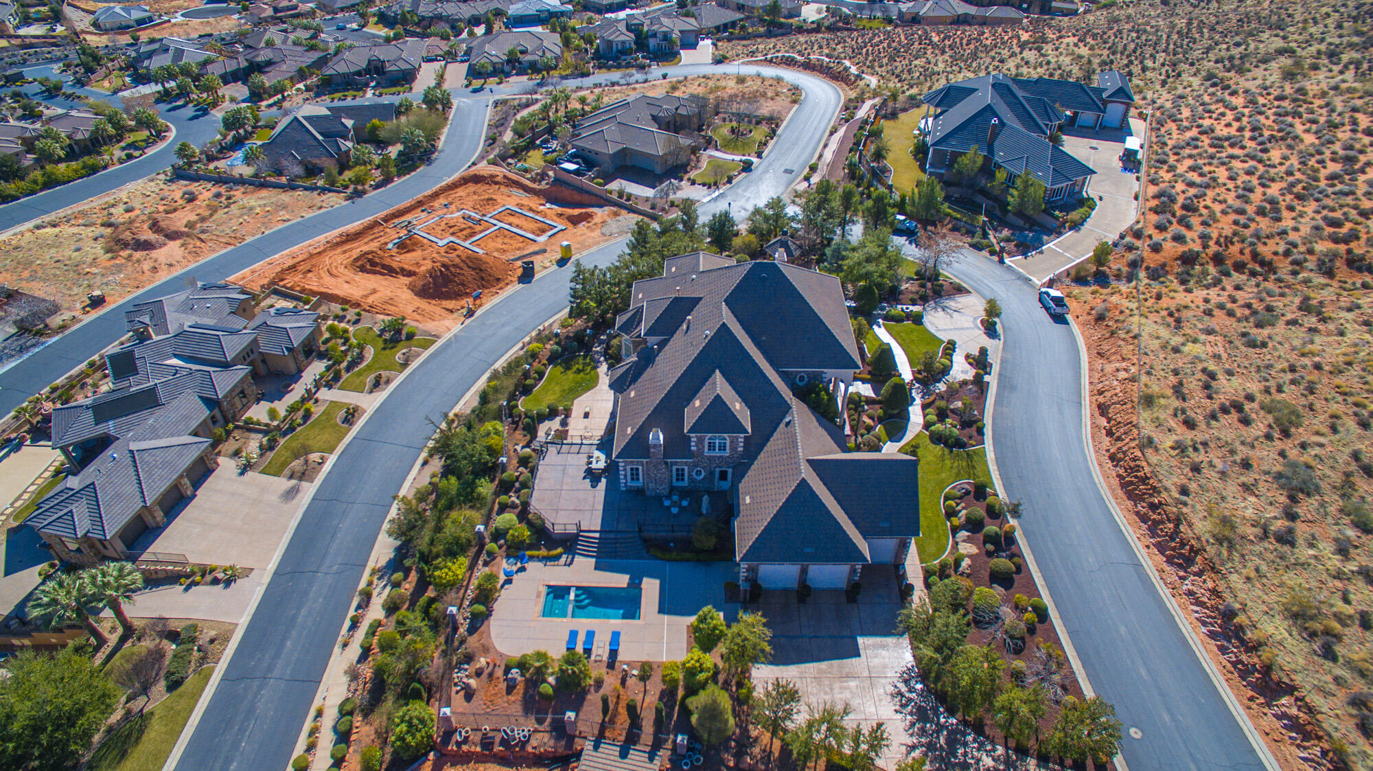 NORTHBRIDGE ESTATES - Residential