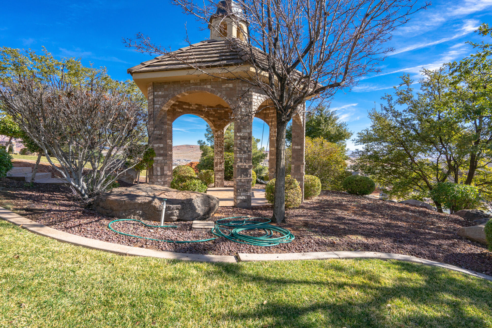 NORTHBRIDGE ESTATES - Residential