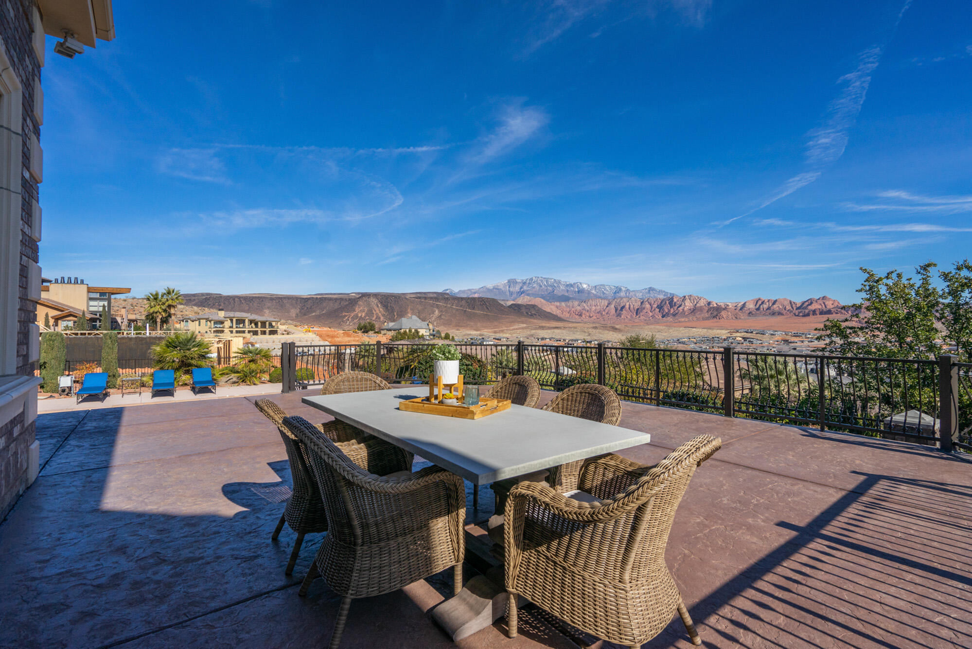 NORTHBRIDGE ESTATES - Residential