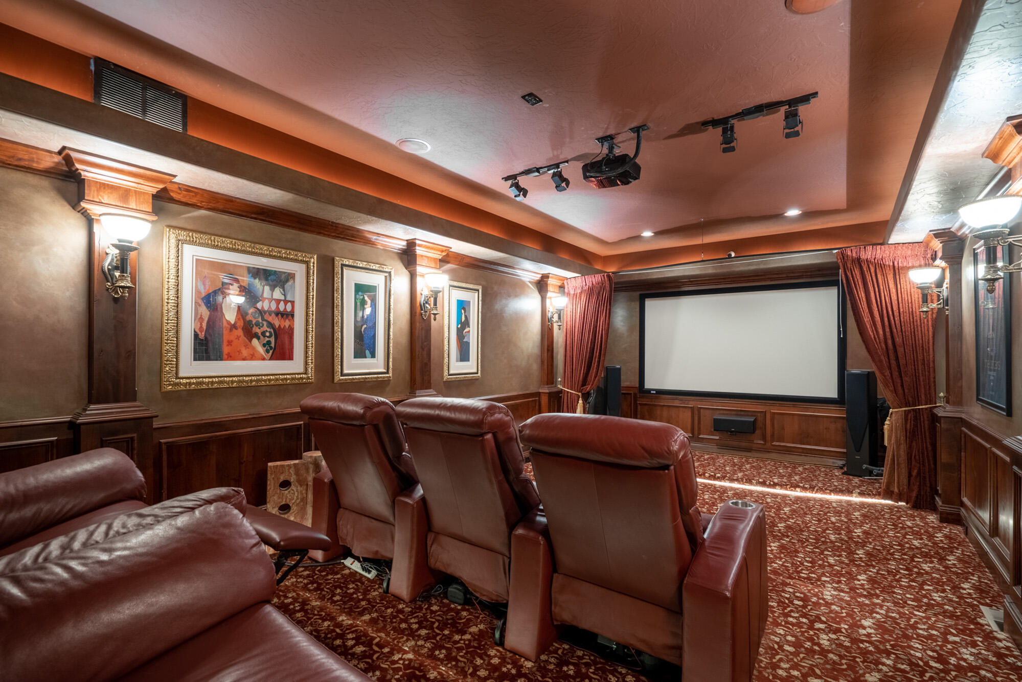 NORTHBRIDGE ESTATES - Residential