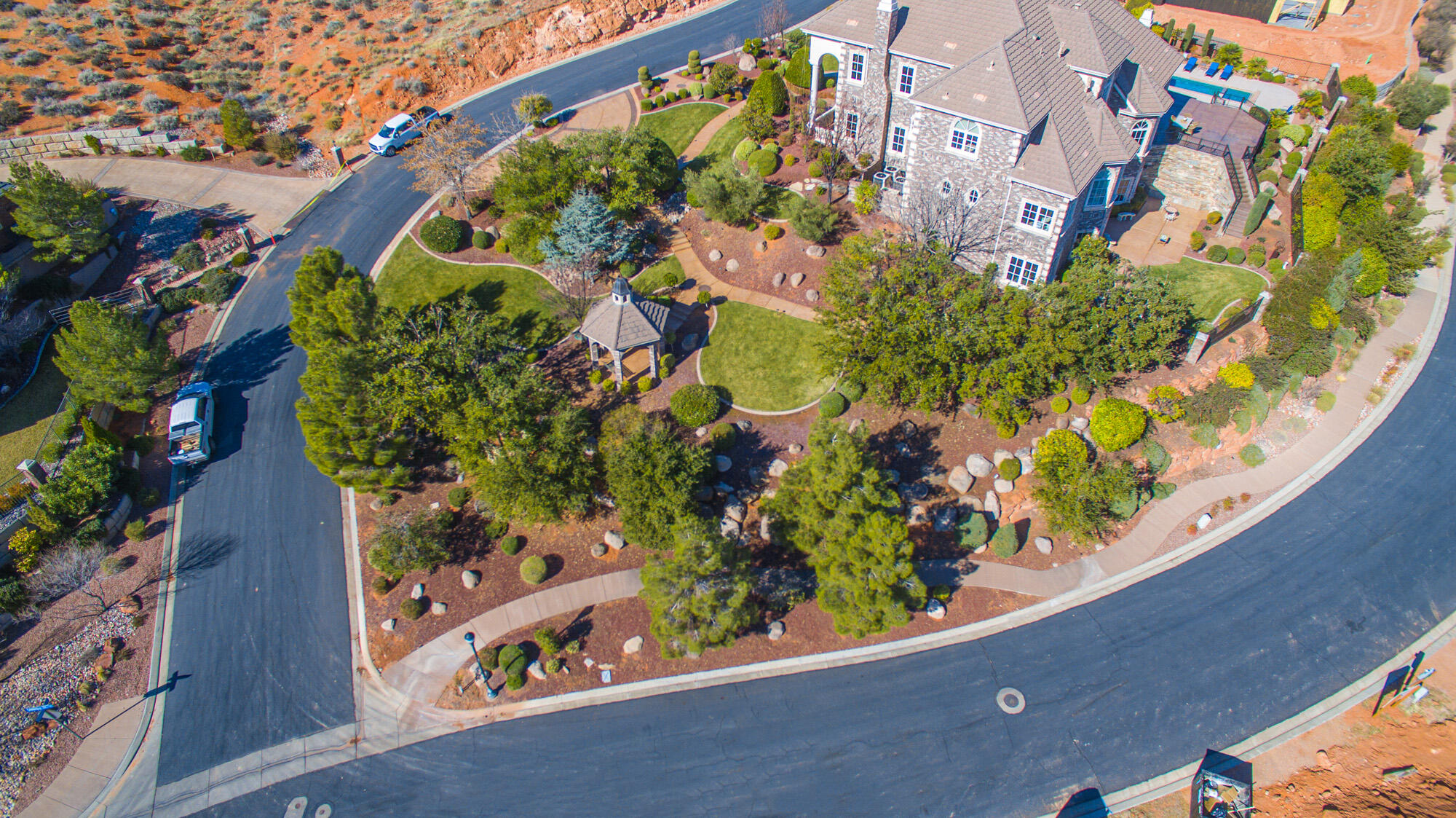 NORTHBRIDGE ESTATES - Residential