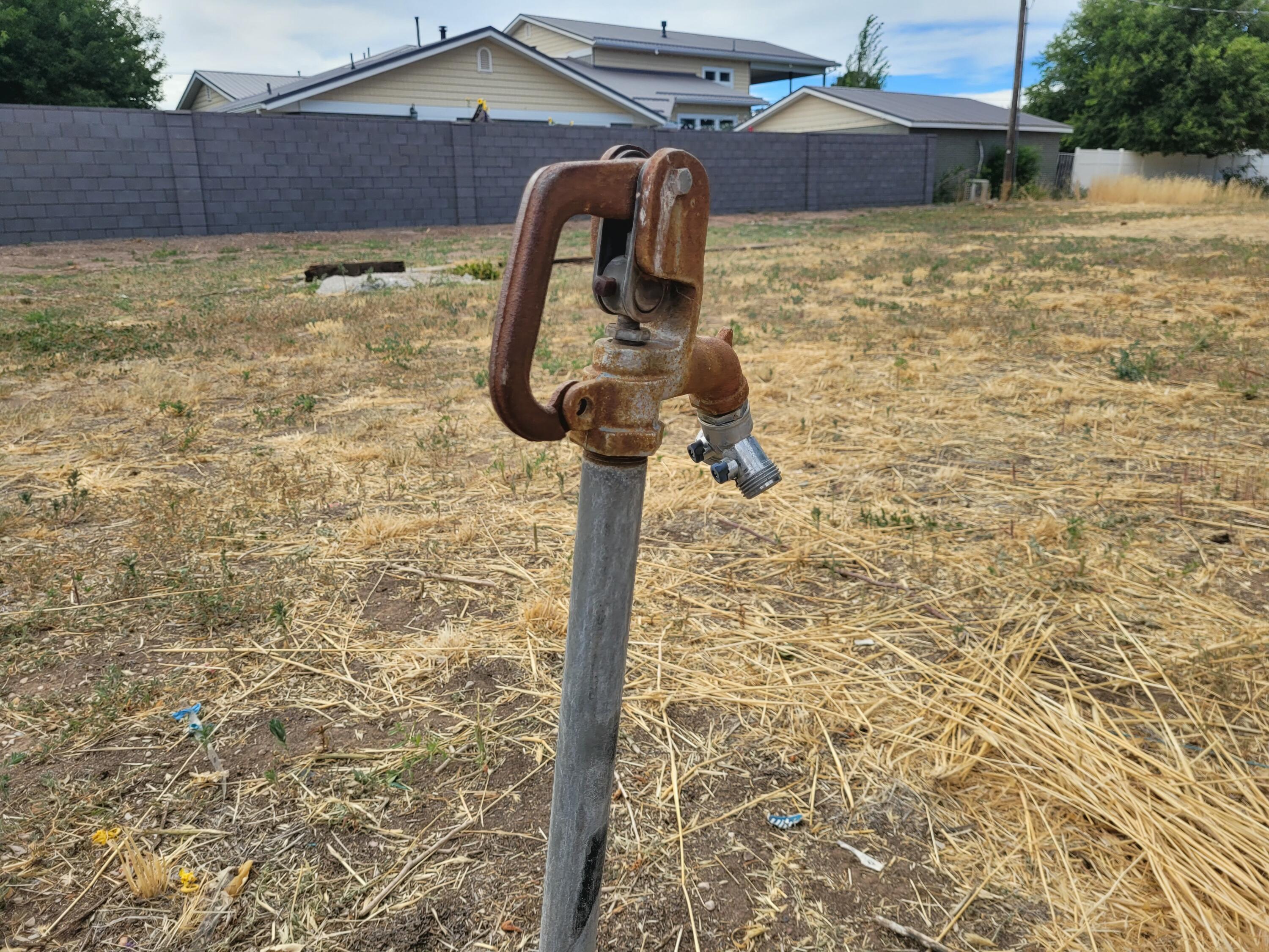 ENTERPRISE TOWNSITE - Land