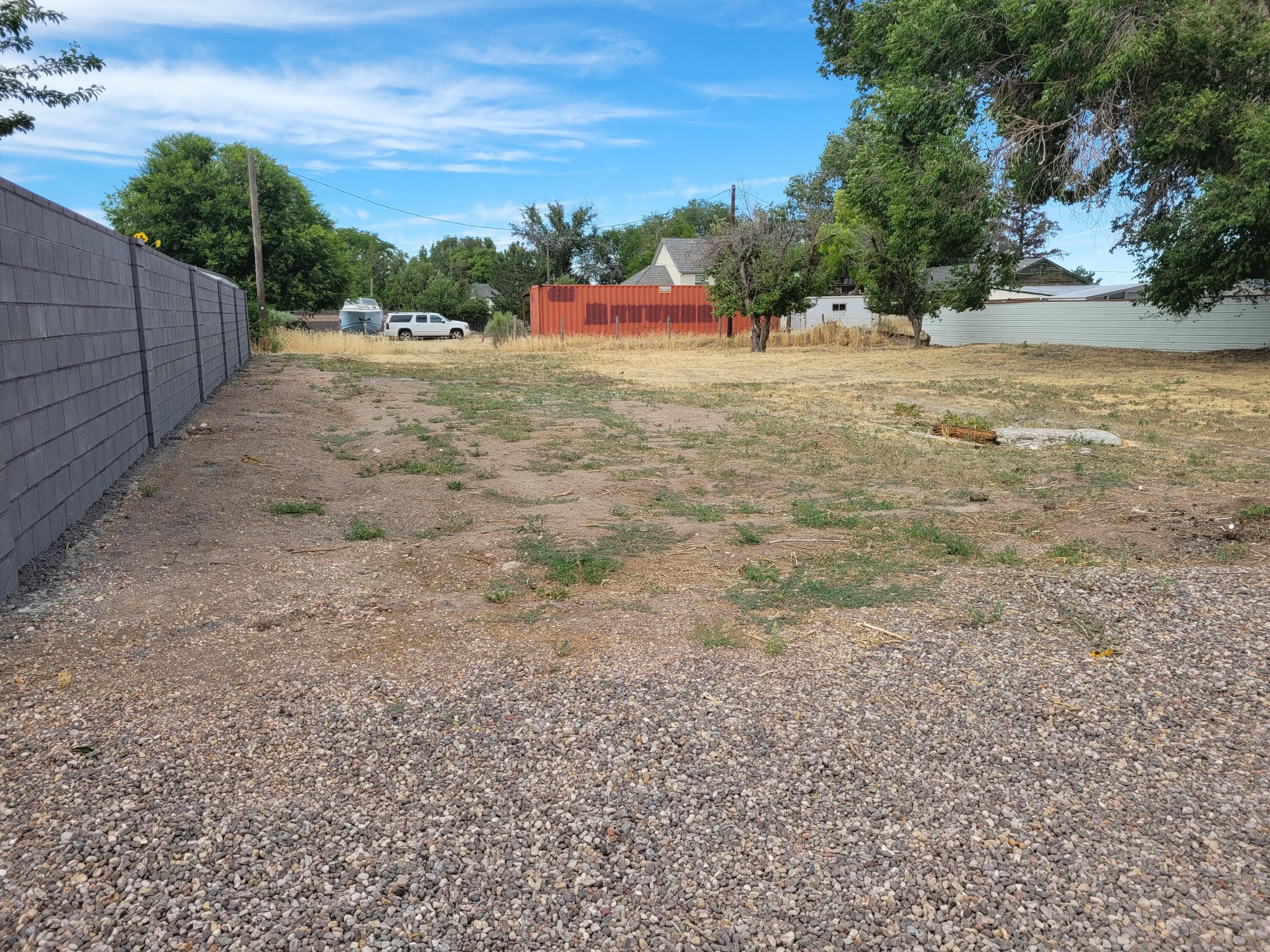 ENTERPRISE TOWNSITE - Land