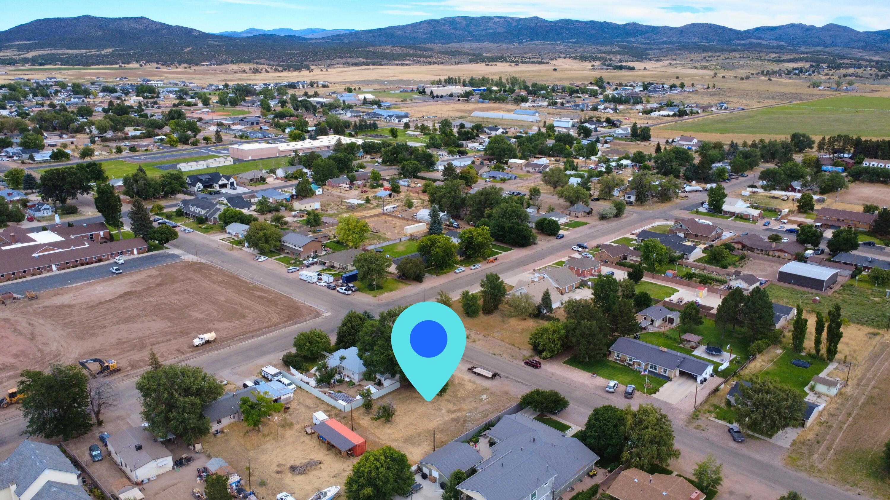 ENTERPRISE TOWNSITE - Land