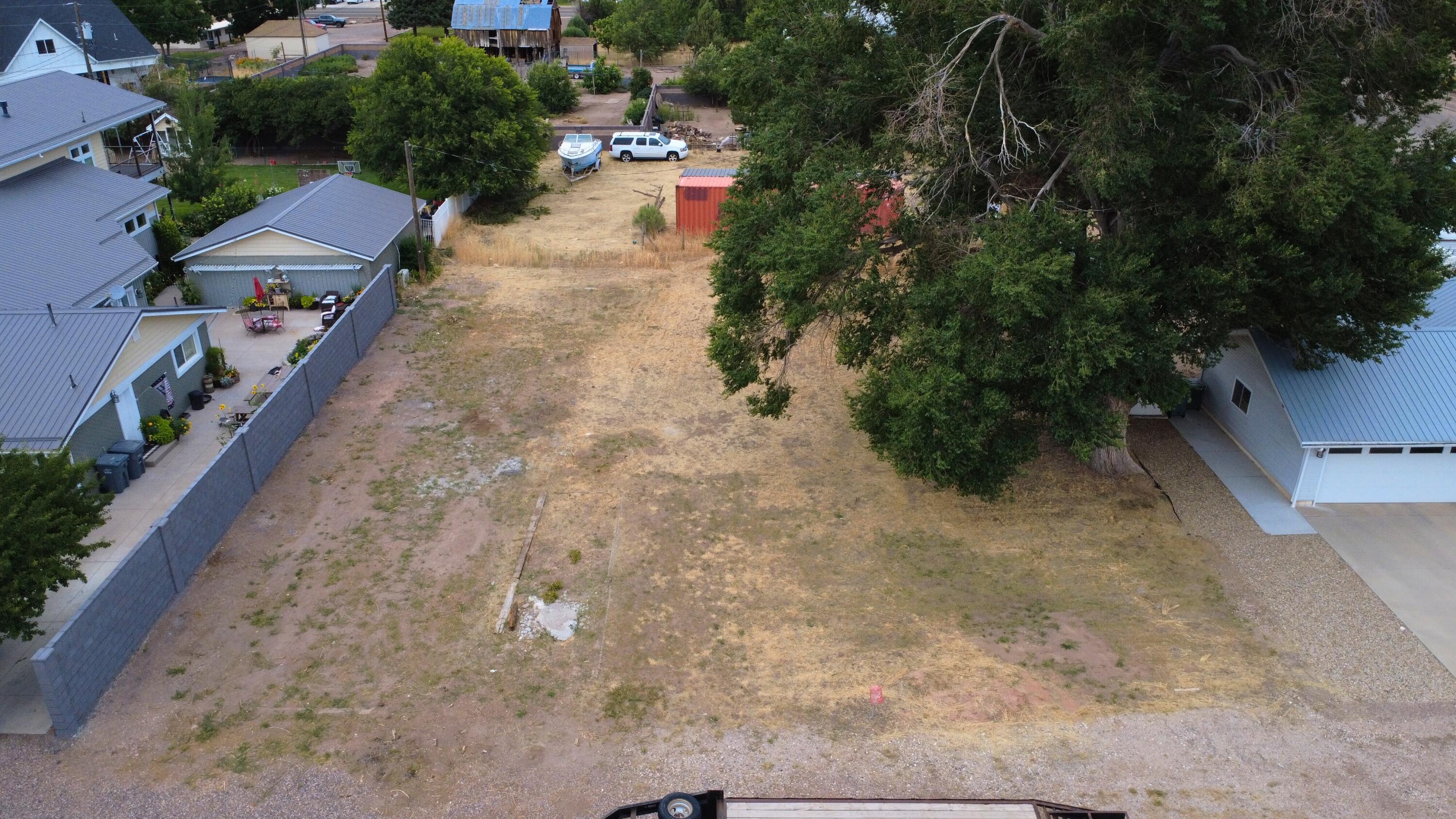 ENTERPRISE TOWNSITE - Land