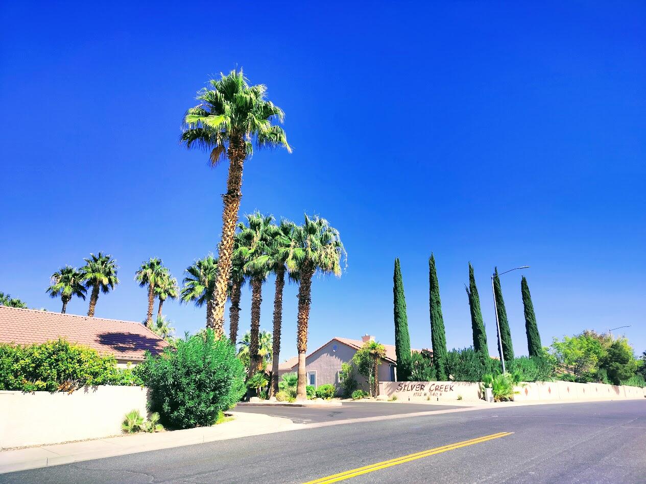 SILVERCREEK TOWNHOMES - Residential