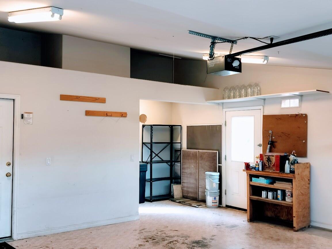 SILVERCREEK TOWNHOMES - Residential