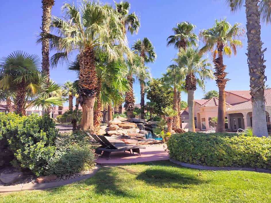 SILVERCREEK TOWNHOMES - Residential