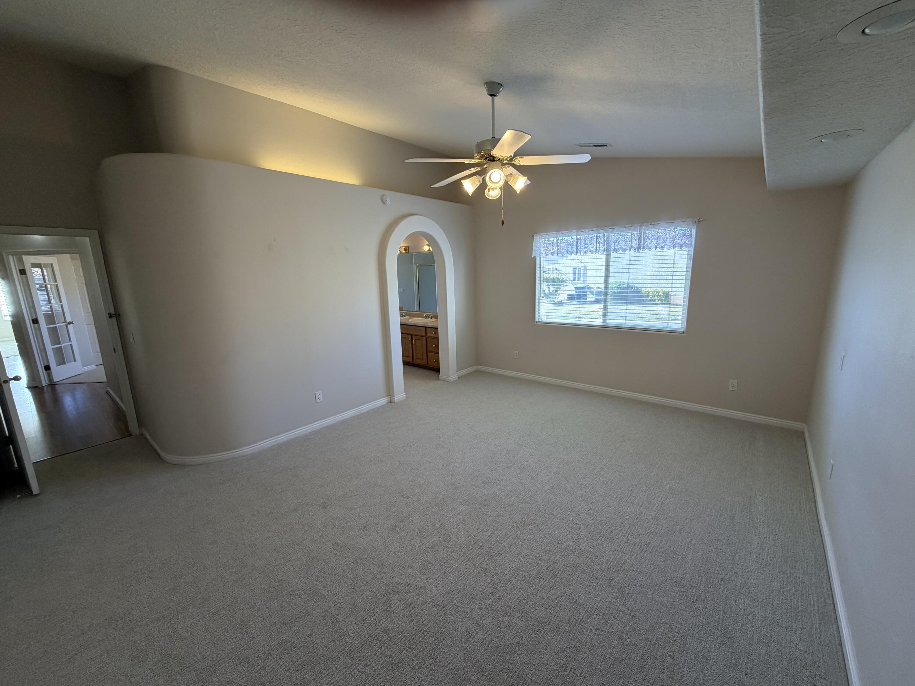 SILVERCREEK TOWNHOMES - Residential