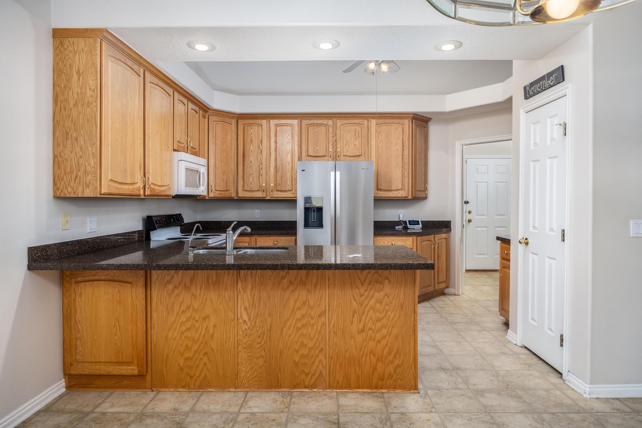 SILVERCREEK TOWNHOMES - Residential