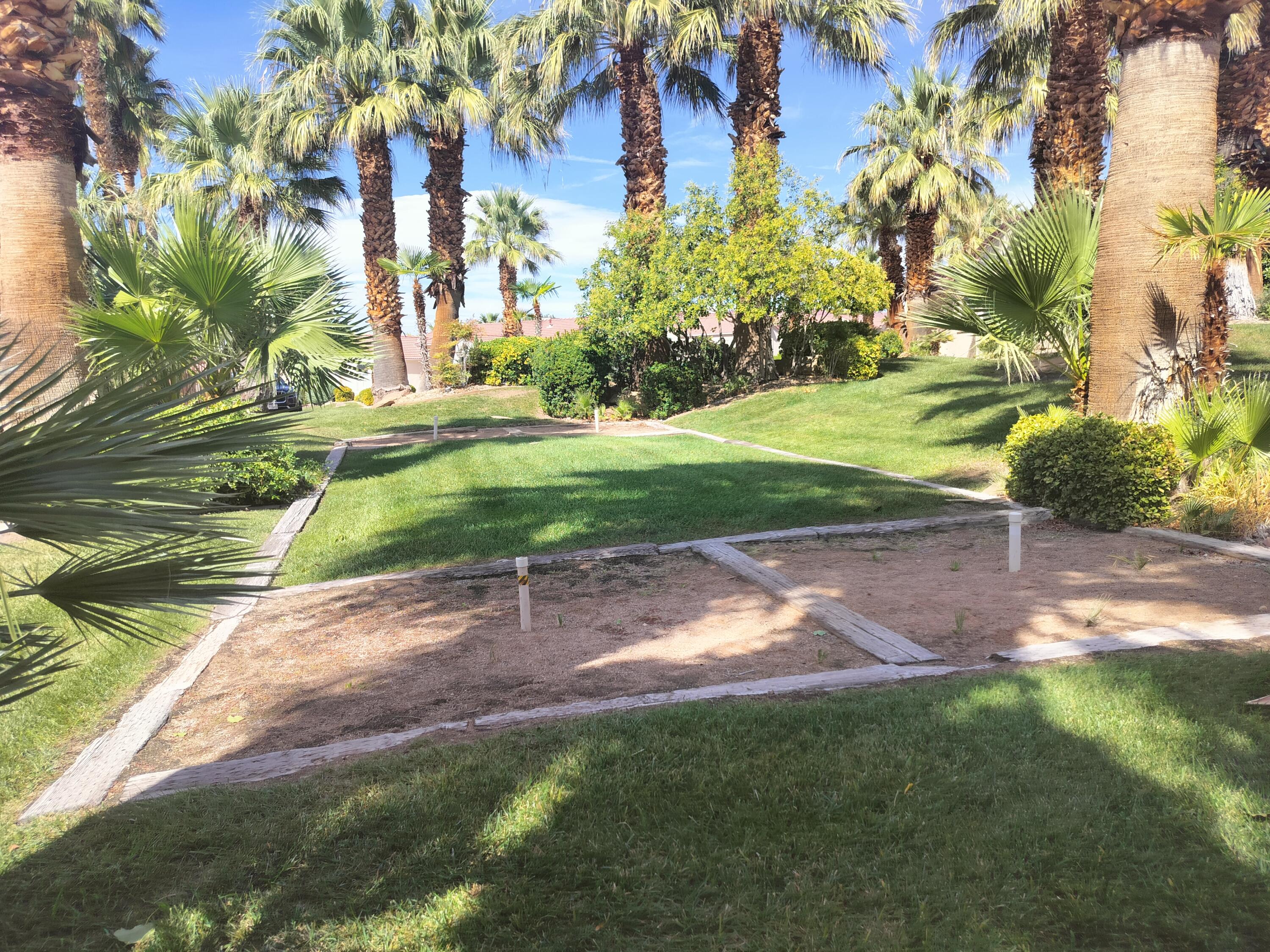 SILVERCREEK TOWNHOMES - Residential