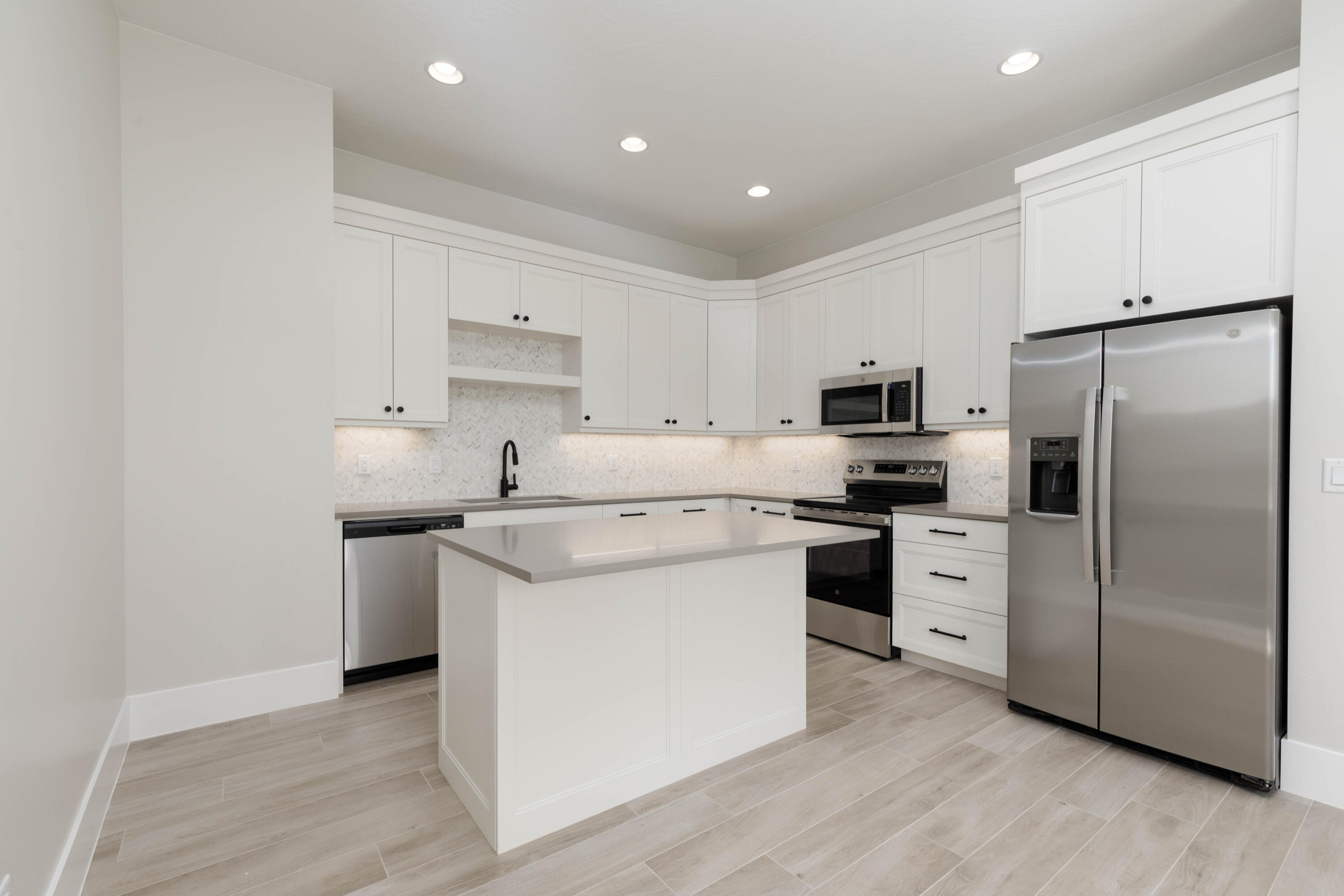 BRECKENRIDGE ESTATES - Residential