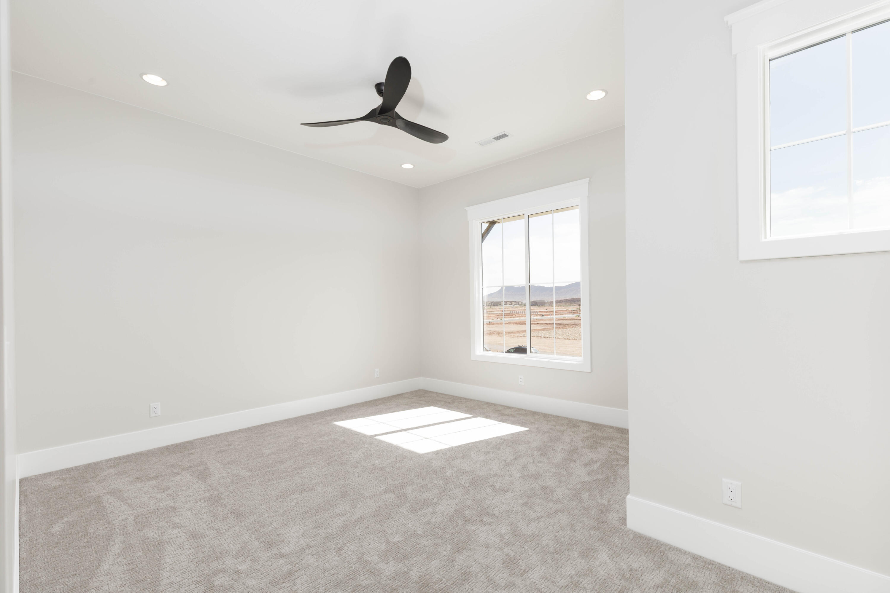 BRECKENRIDGE ESTATES - Residential