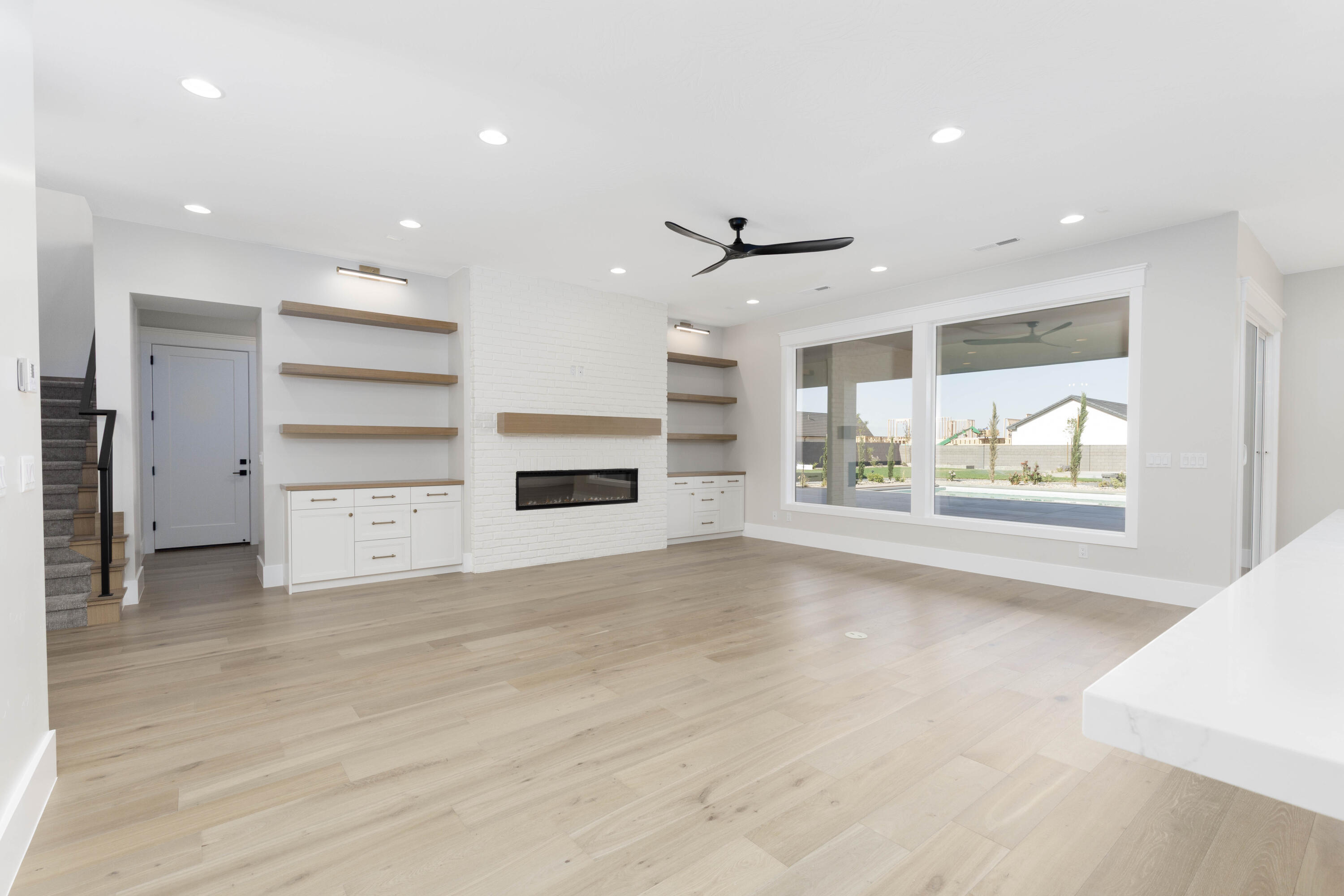 BRECKENRIDGE ESTATES - Residential