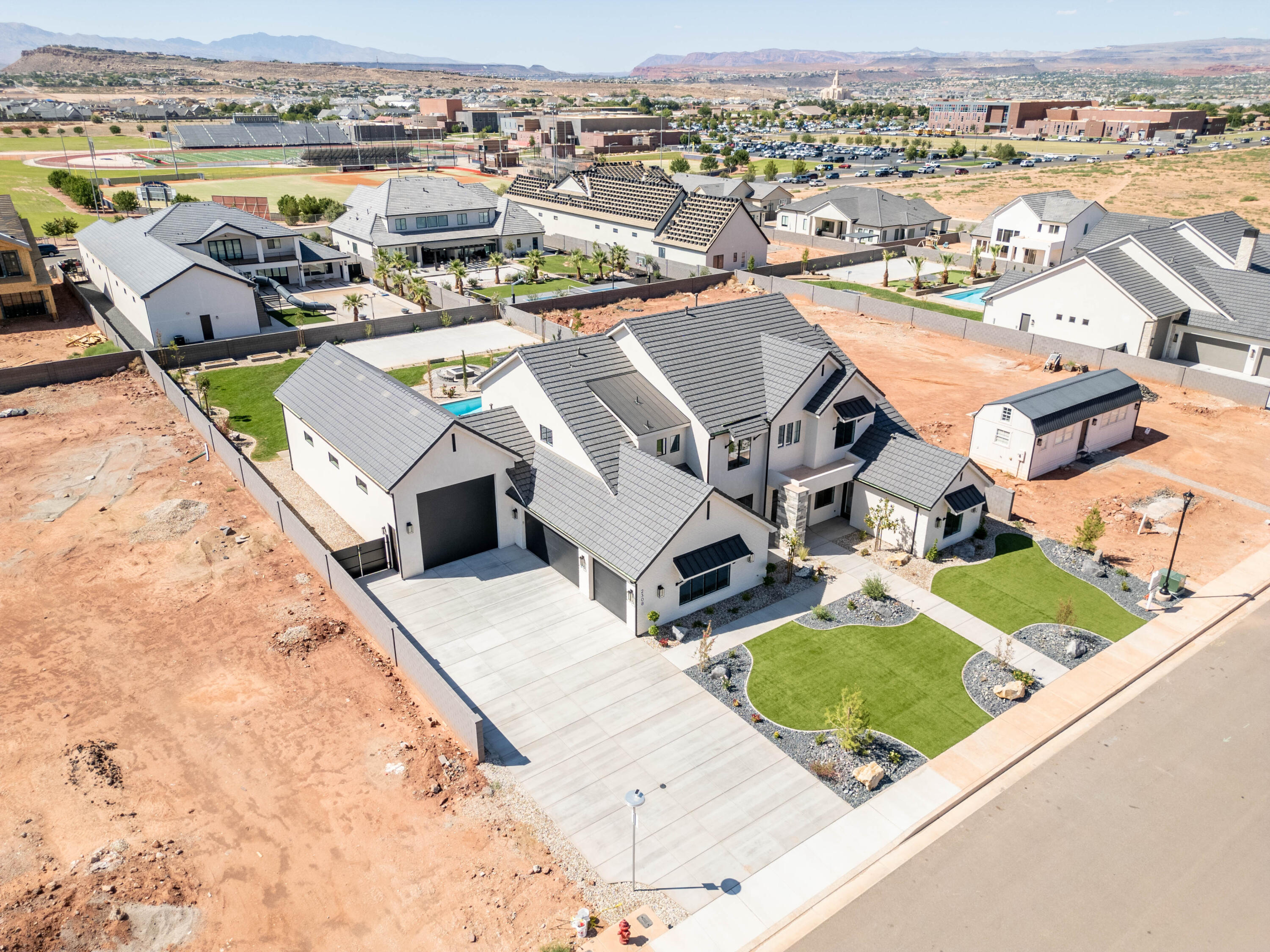 BRECKENRIDGE ESTATES - Residential