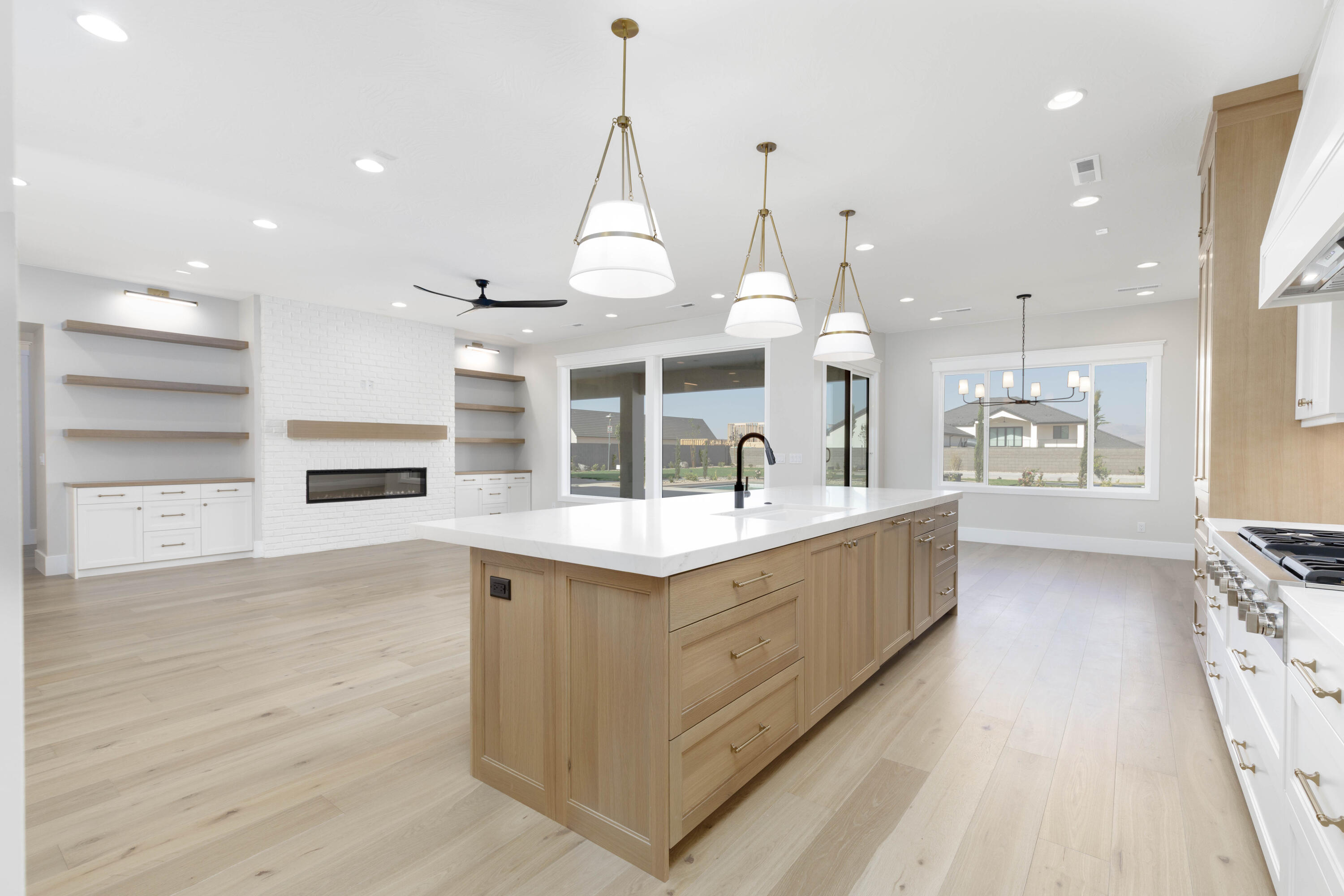 BRECKENRIDGE ESTATES - Residential