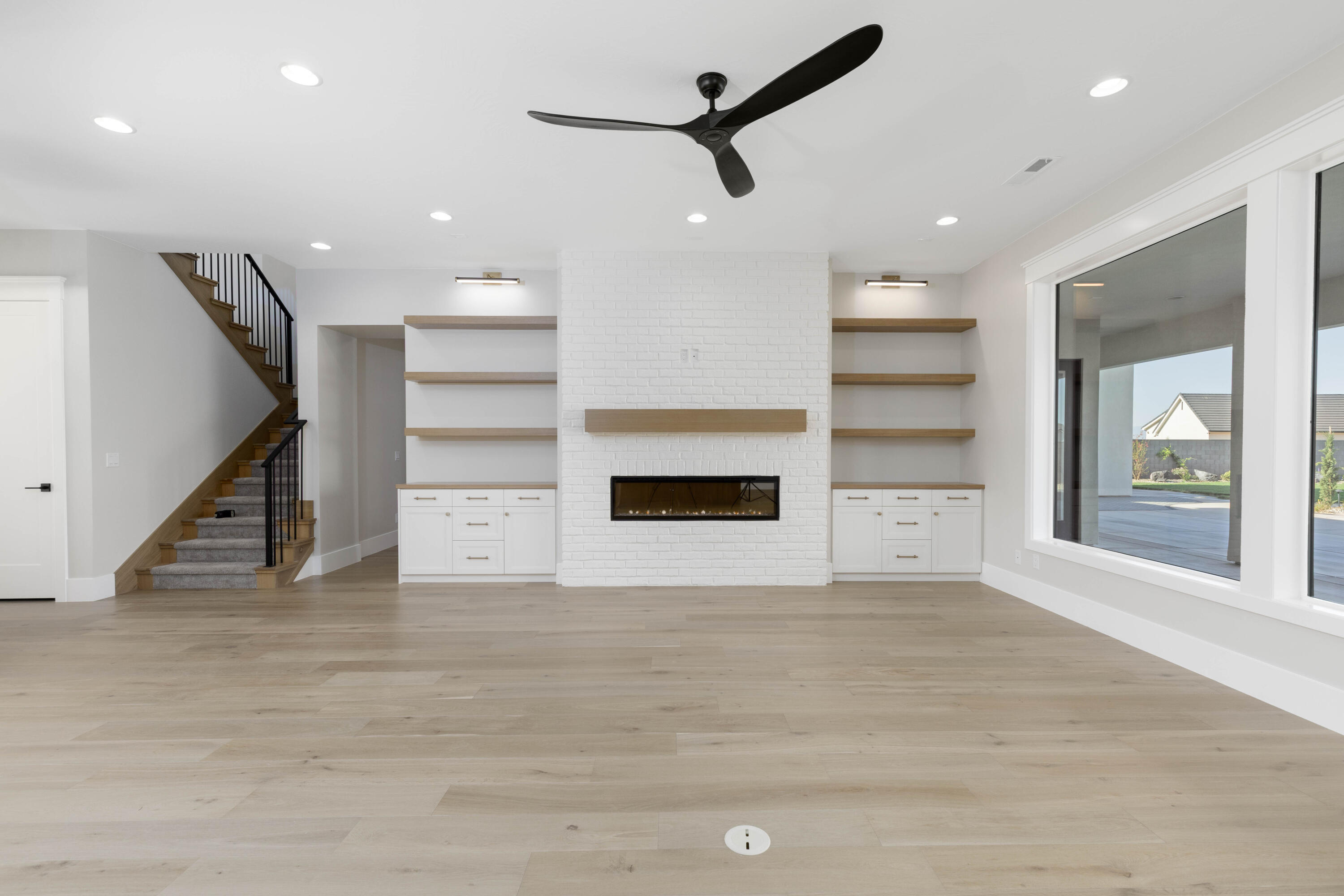 BRECKENRIDGE ESTATES - Residential