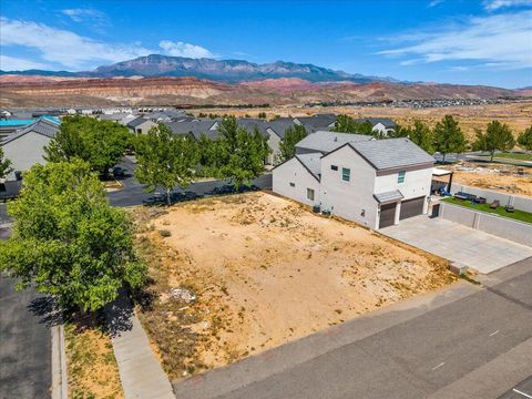 Tiny photo for Regent Park RD S, Hurricane, UT 84737 (MLS # 26-271462)