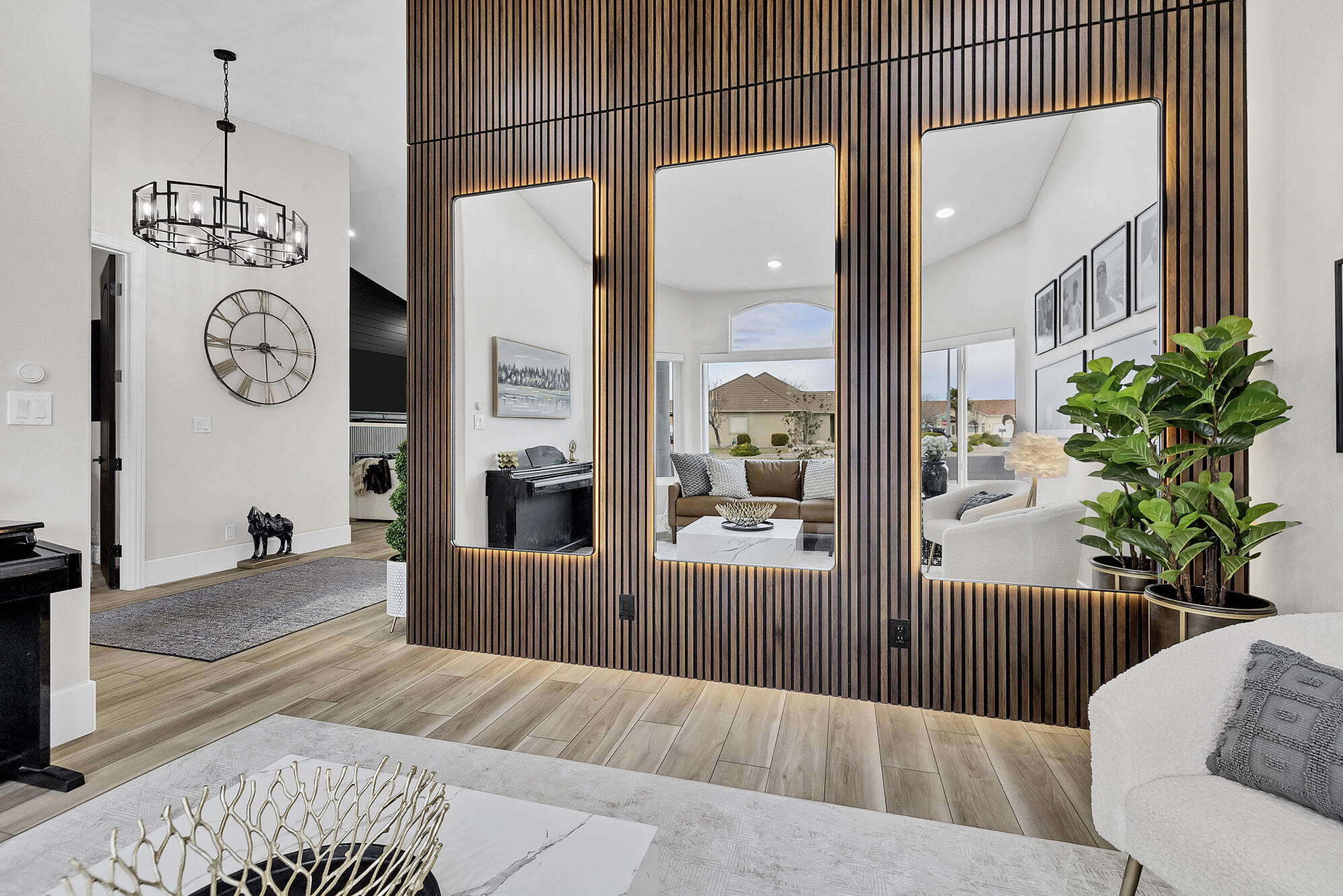 EAST RIDGE - Residential