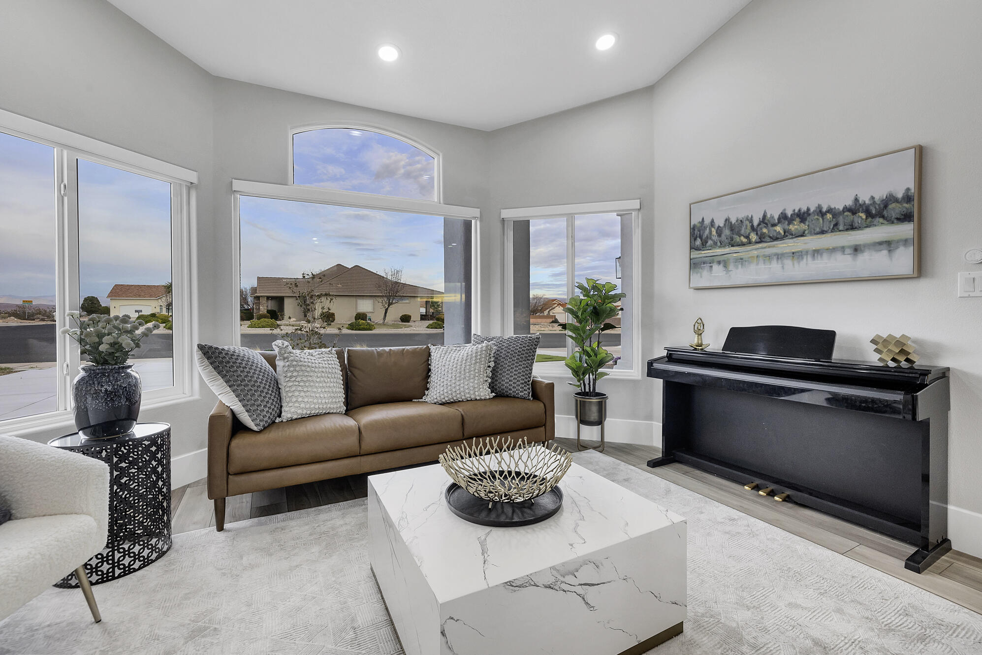 EAST RIDGE - Residential