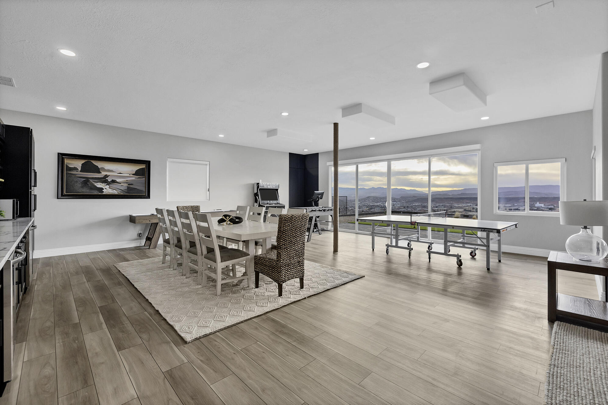 EAST RIDGE - Residential