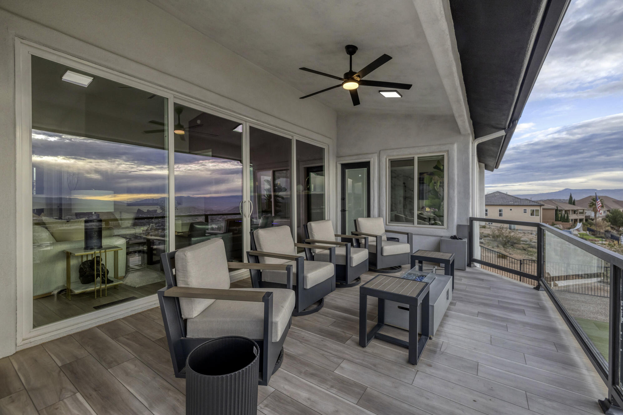 EAST RIDGE - Residential