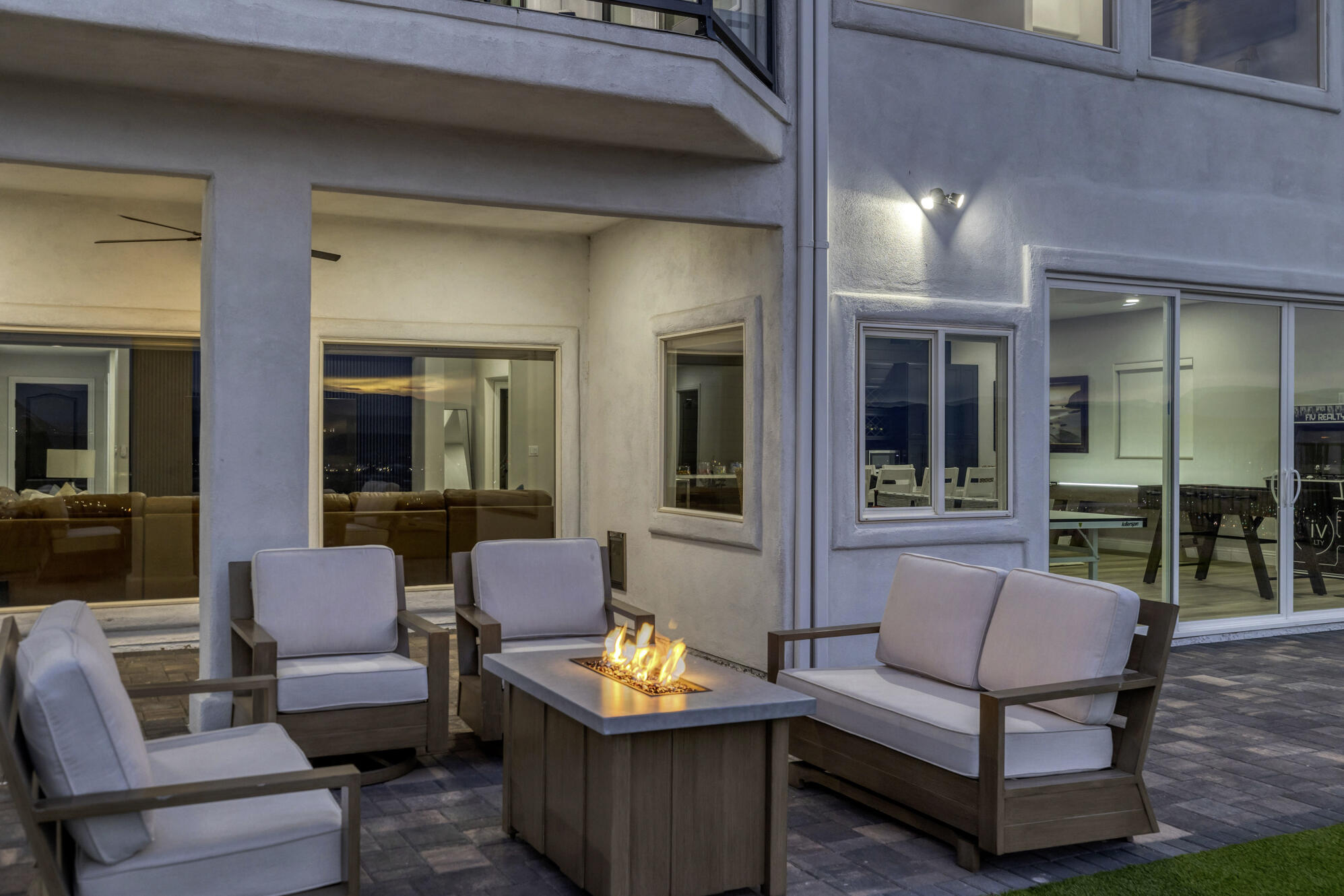 EAST RIDGE - Residential