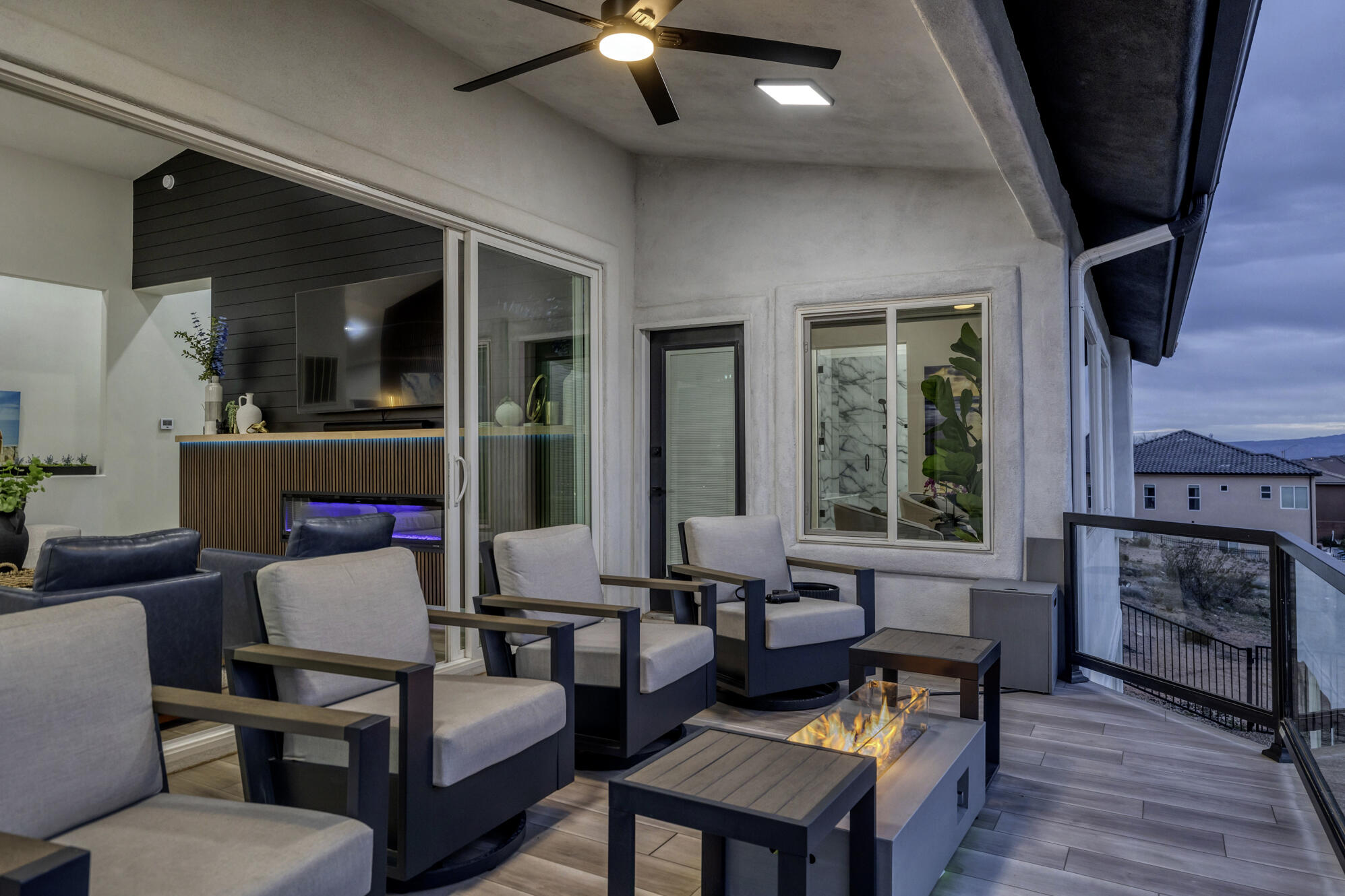 EAST RIDGE - Residential