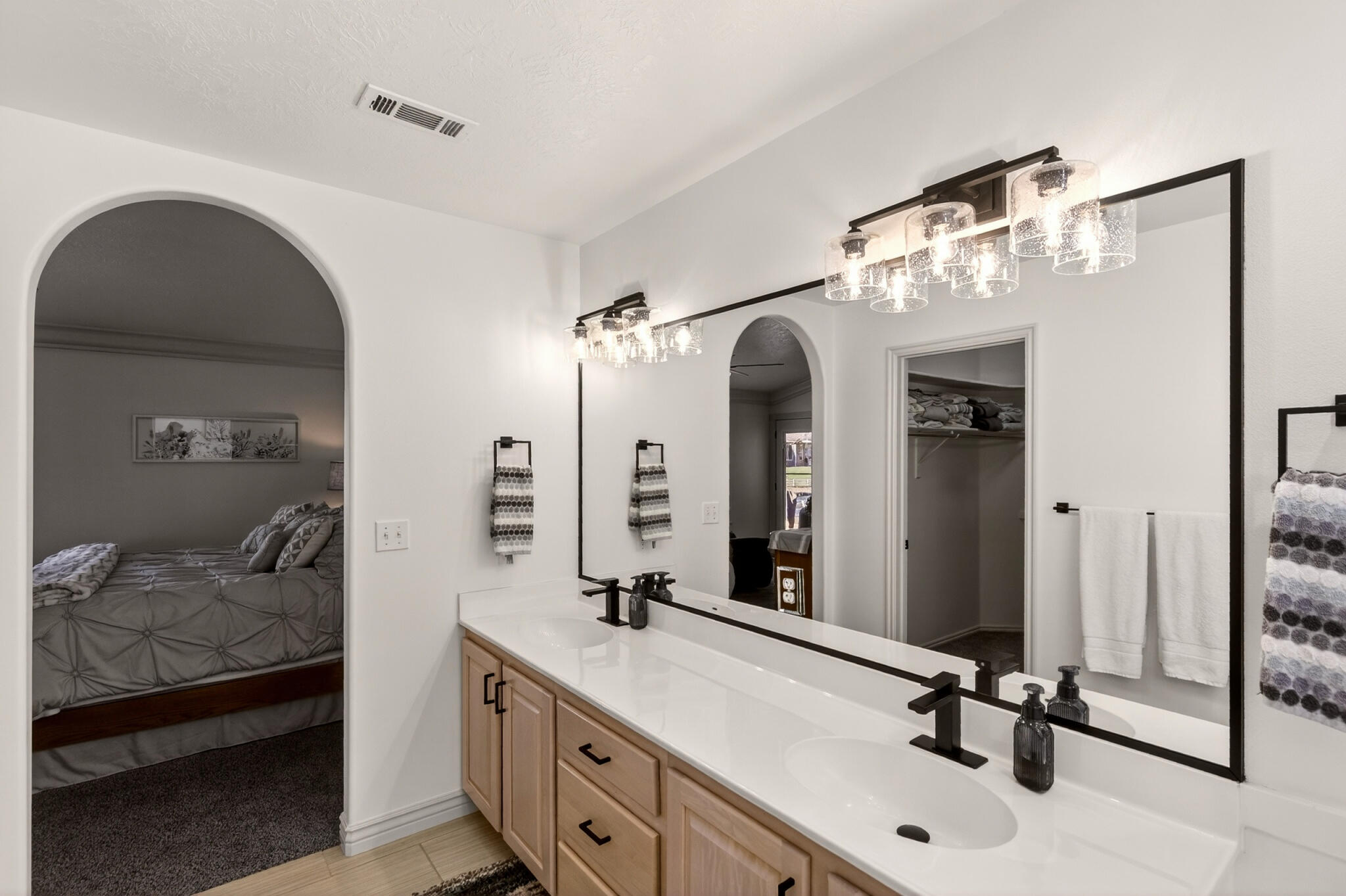 MEADOW CREEK ESTATES - Residential