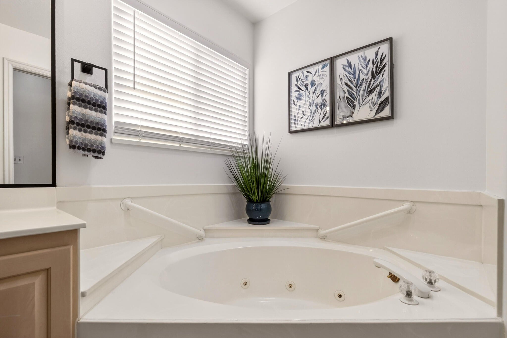 MEADOW CREEK ESTATES - Residential