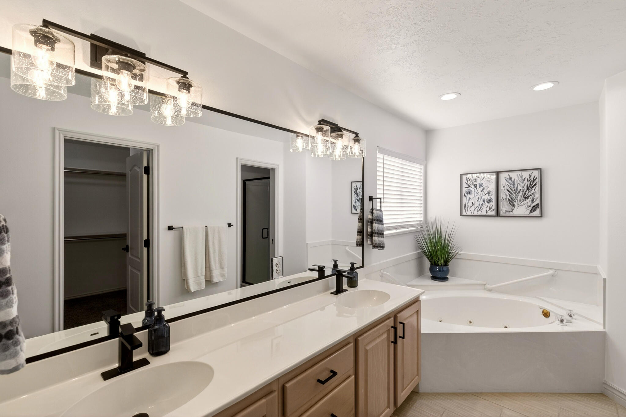 MEADOW CREEK ESTATES - Residential