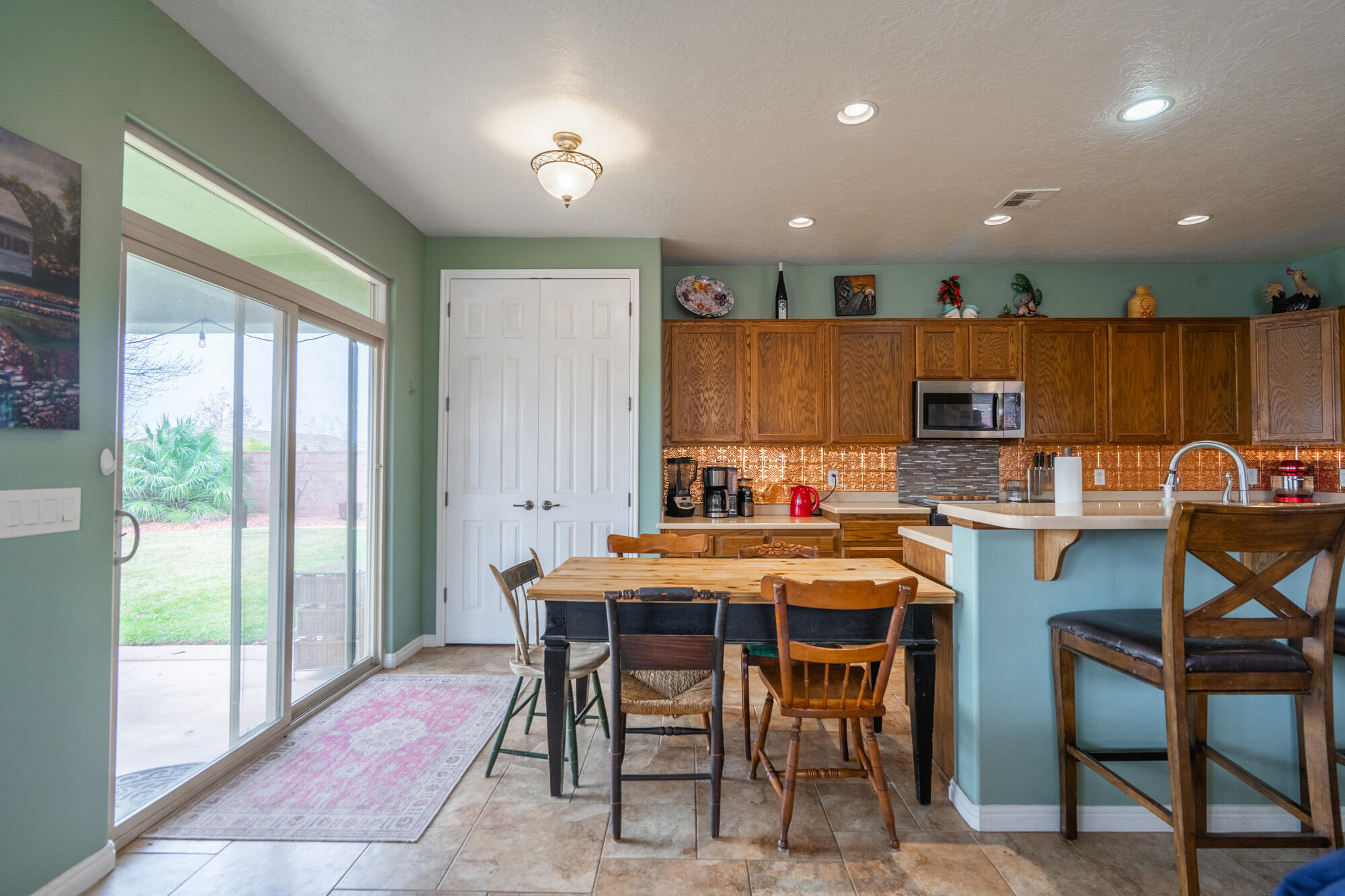 CORAL CANYON - Residential