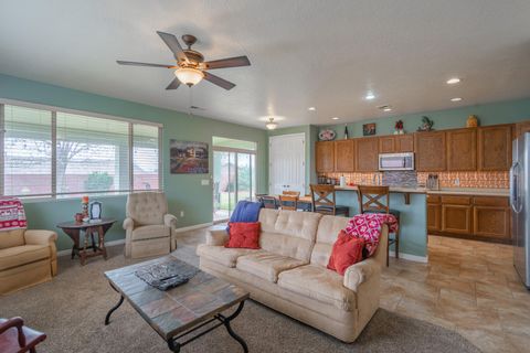 Tiny photo for 3352 E Sweetwater Springs DR, Washington, UT 84780 (MLS # 26-269582)