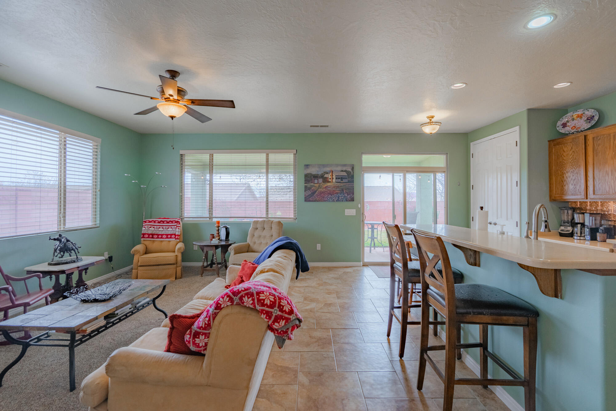 CORAL CANYON - Residential