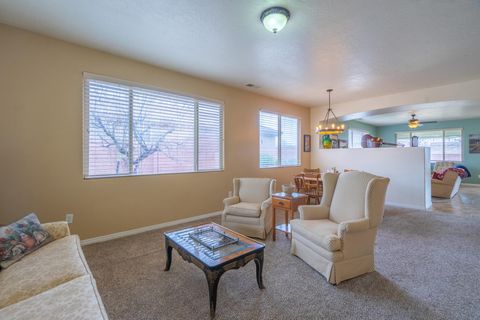Tiny photo for 3352 E Sweetwater Springs DR, Washington, UT 84780 (MLS # 26-269582)