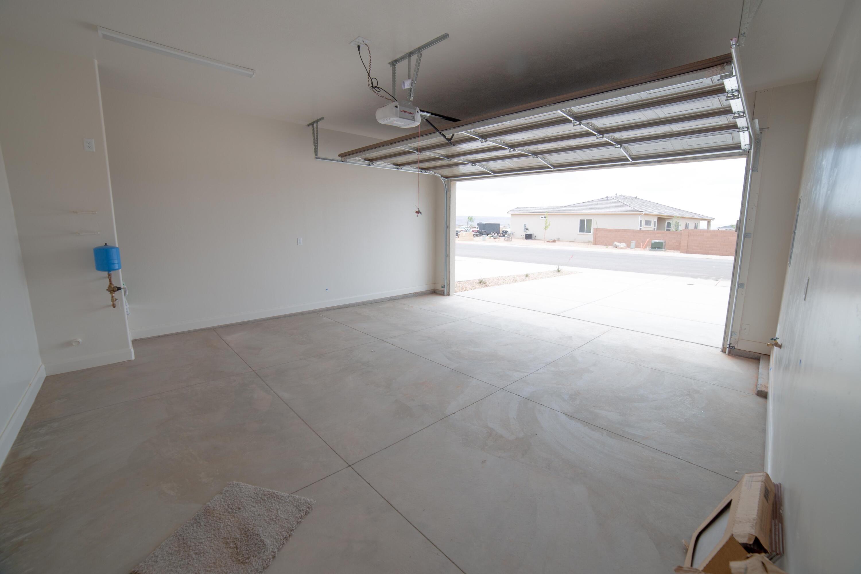 SKY VALLEY TOWNHOMES - Residential