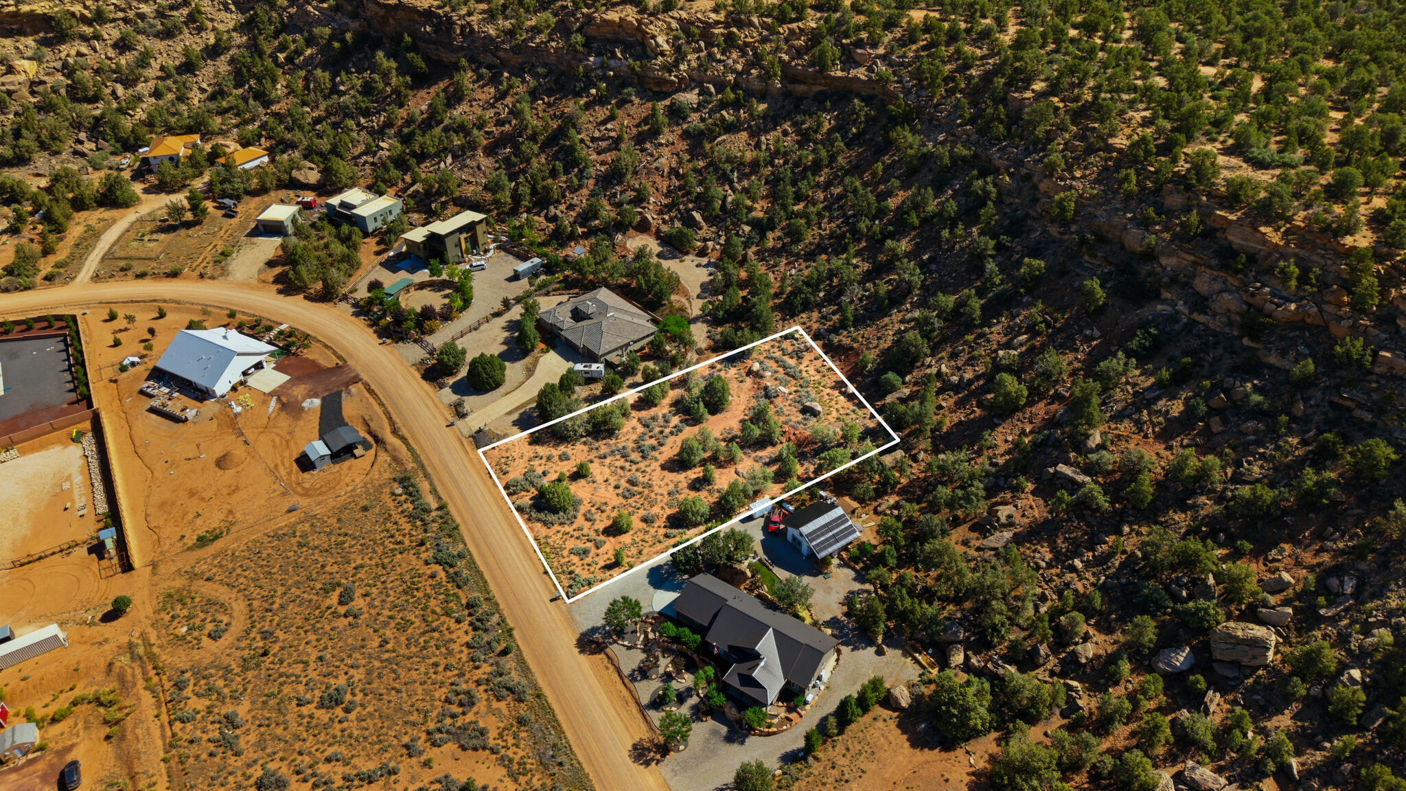 APPLE VALLEY RANCH GOOSEBERRY - Land